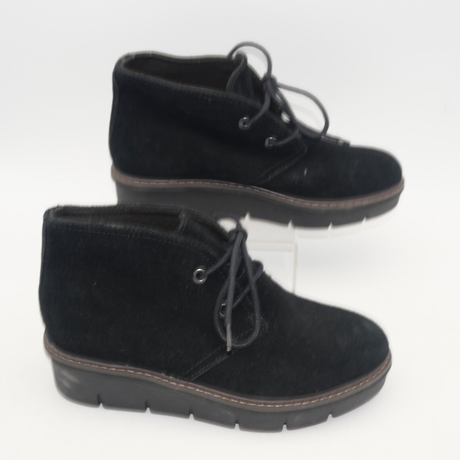 Clarks NEW Clarks Airabell Ankle Chukka Boots Booties Black Suede Size US 5.5 / IT 35.5 - 4 Thumbnail