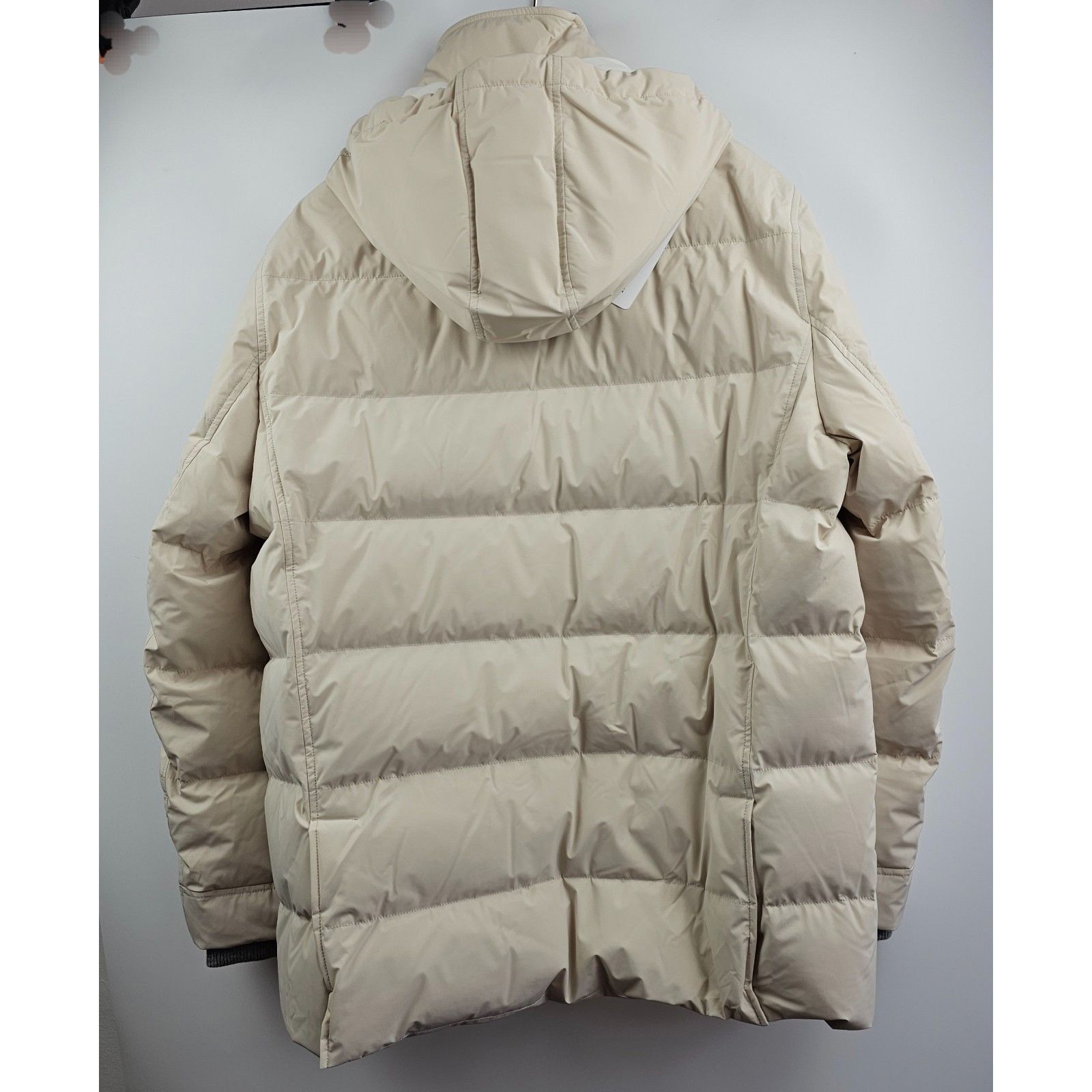 Brunello Cucinelli BRUNELLO CUCINELLI Beige Down Jacket New & Authentic Size XX Size US XXL / EU 58 / 5 - 5 Thumbnail