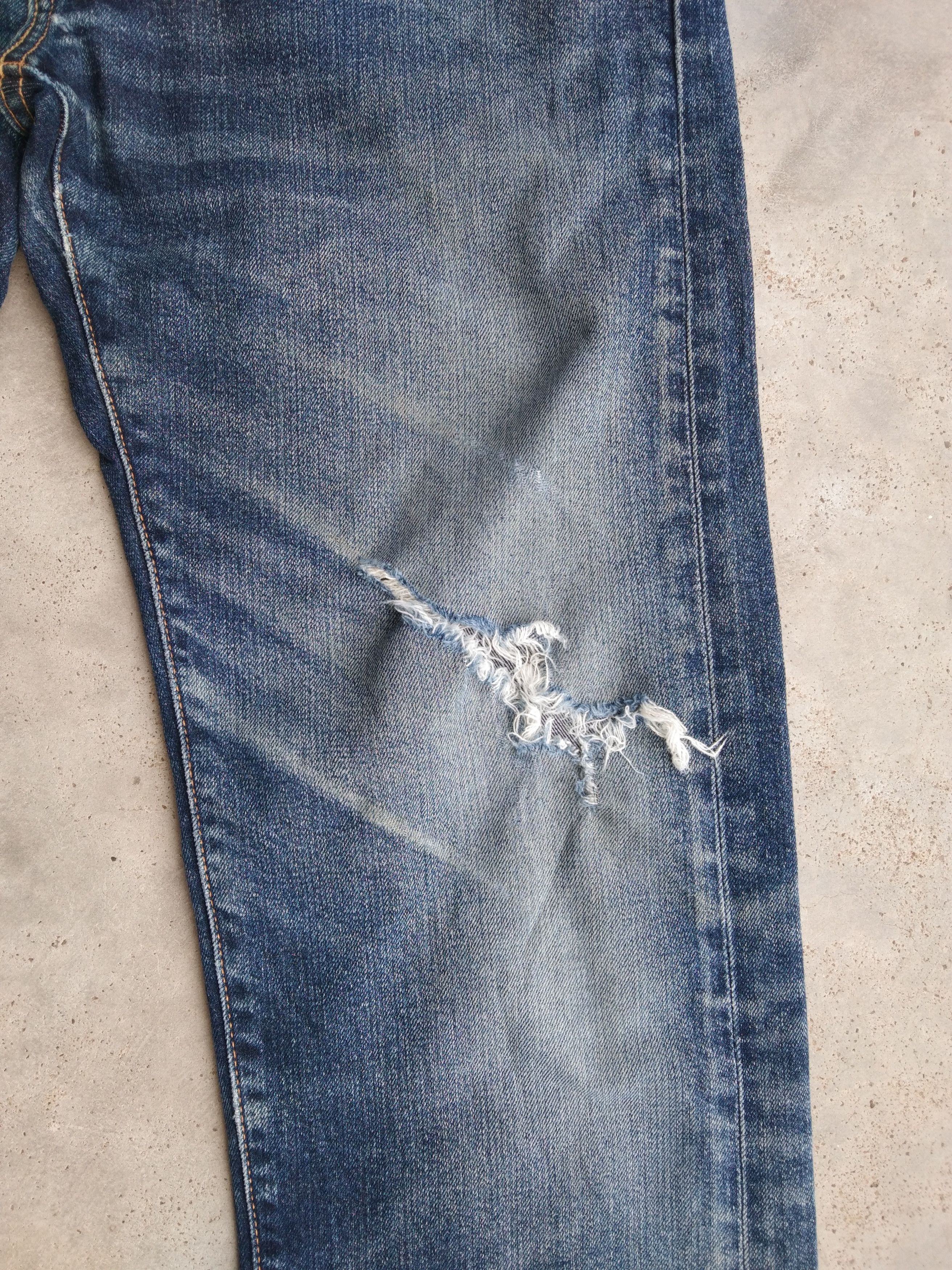 Levi's Vintage Levi's Jeans 505 Big E Distressed Denim 31x30 Size US 31 - 10 Thumbnail