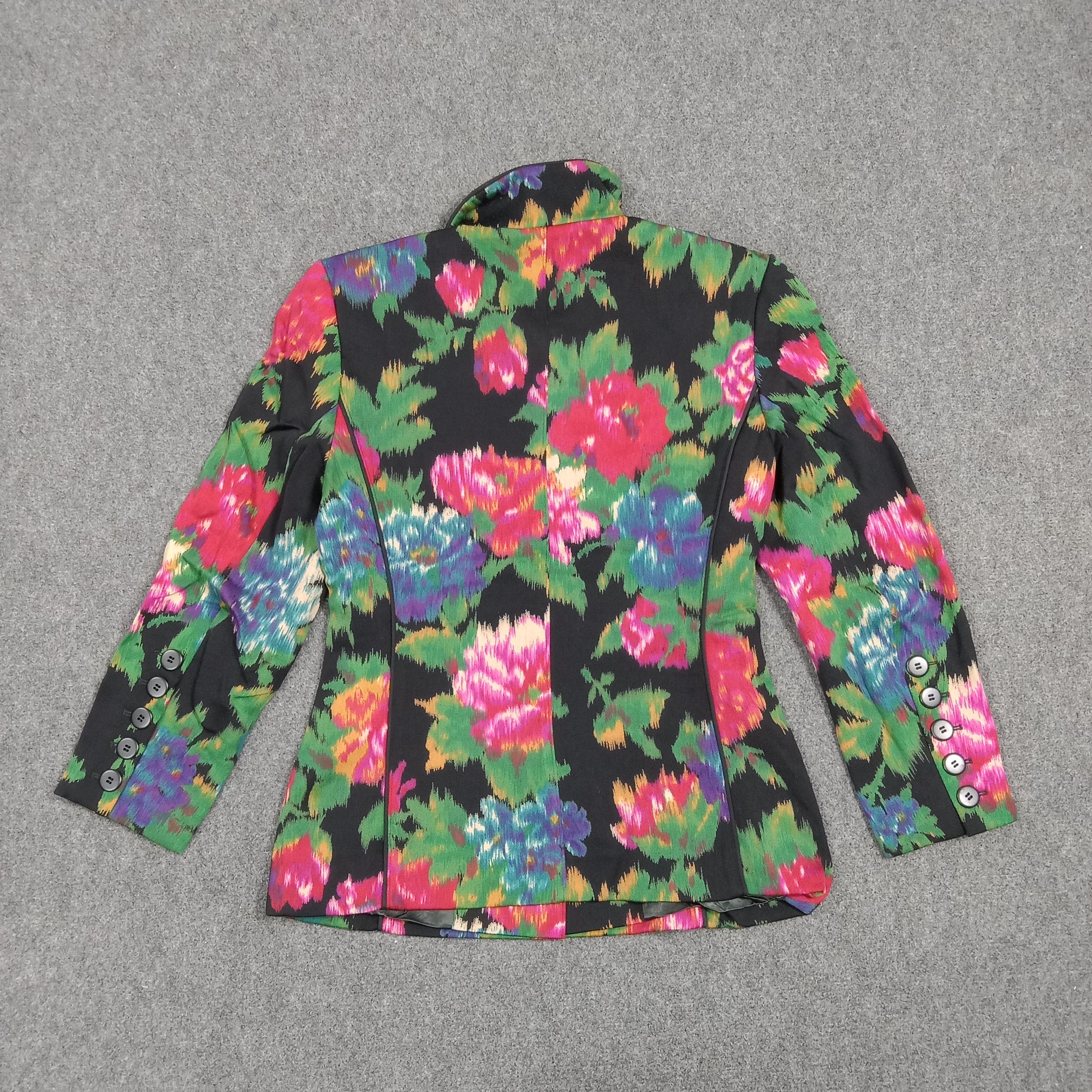 Escada Escada by Margaretha Ley Flower Blazer C27315 Size XS / US 0-2 / IT 36-38 - 4 Thumbnail