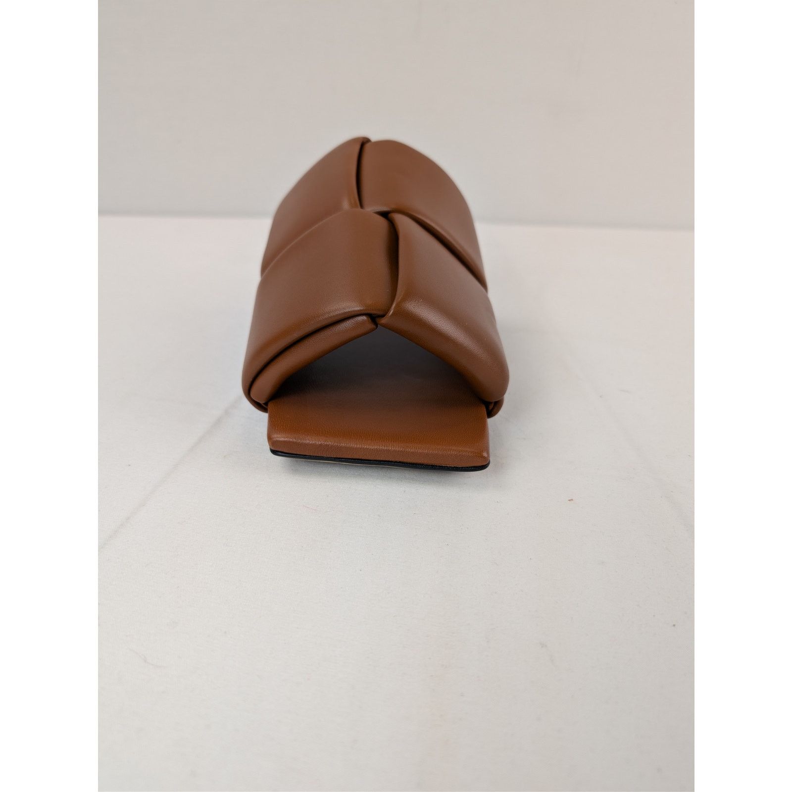 Bottega Veneta o1rshd1 Lagoon Nappa Leather Patch Sandal Slipper in Caramel Size US 9 / EU 42 - 14 Thumbnail