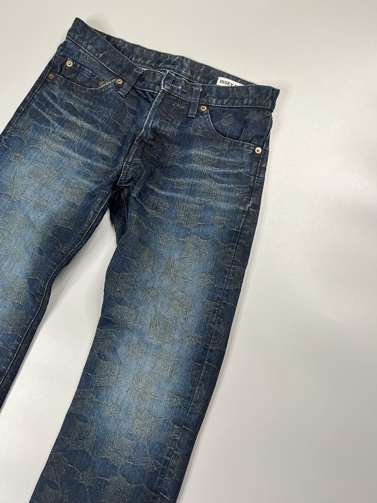 Issey Miyake Issey Miyake F/W 06 Jacquard Weave Floral Jeans Size US 28 / EU 44 - 6 Thumbnail