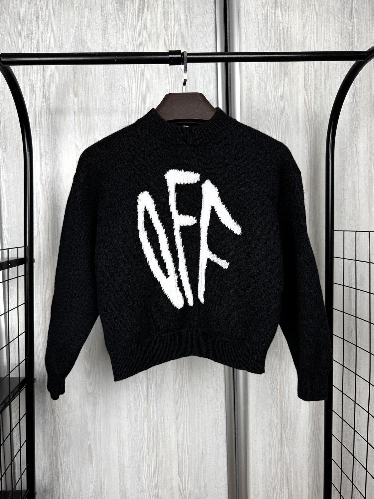 Off-White OFF-WHITE Graffiti Logo Intarsia Jumper Black sweater Size M / US 6-8 / IT 42-44 - 1 Thumbnail