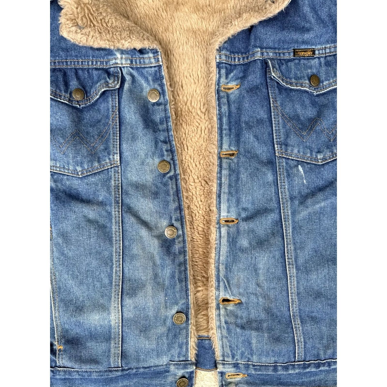 Wrangler VINTAGE Wrangler Denim Jacket XL Chore Outdoor 1980s USA MADE Blue Sherpa Trucker Mens Mens Size US XL / EU 56 / 4 - 7 Thumbnail
