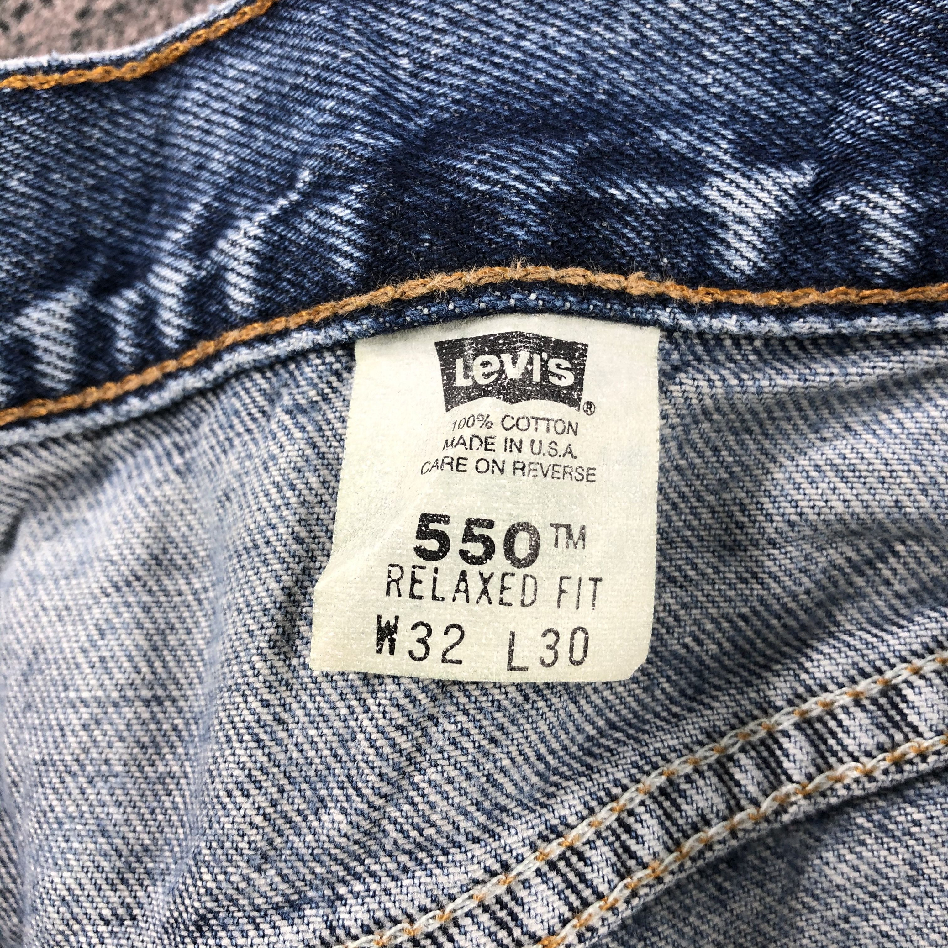 Levi's Vintage Levis 550 Jeans Distress Faded Blue Denim KJ865 Size US 31 - 14 Thumbnail