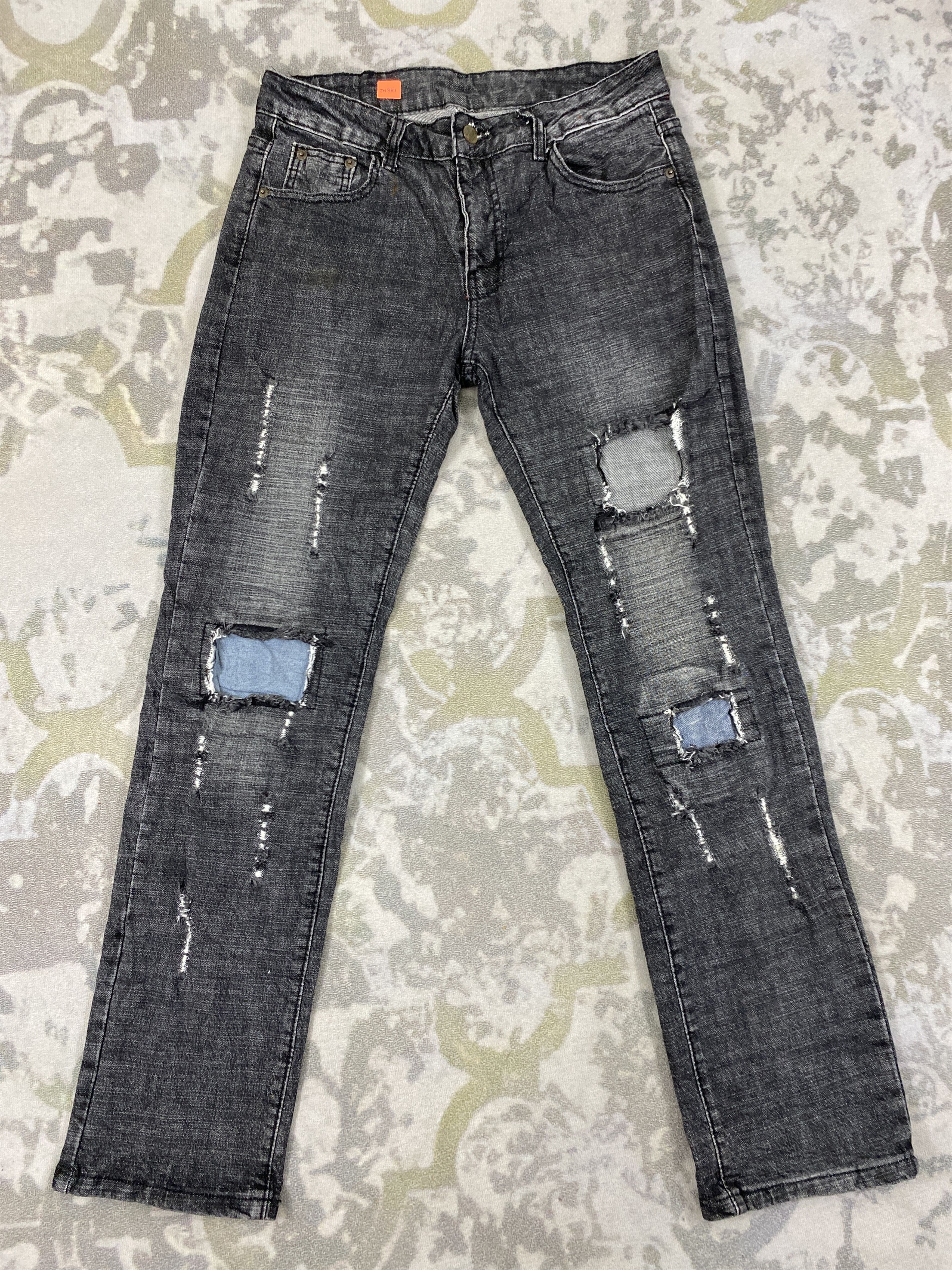 Hysteric Glamour Vintage New York Distressed Black Jeans 31x30 Denim- JN3811 Size US 31 - 1 Thumbnail