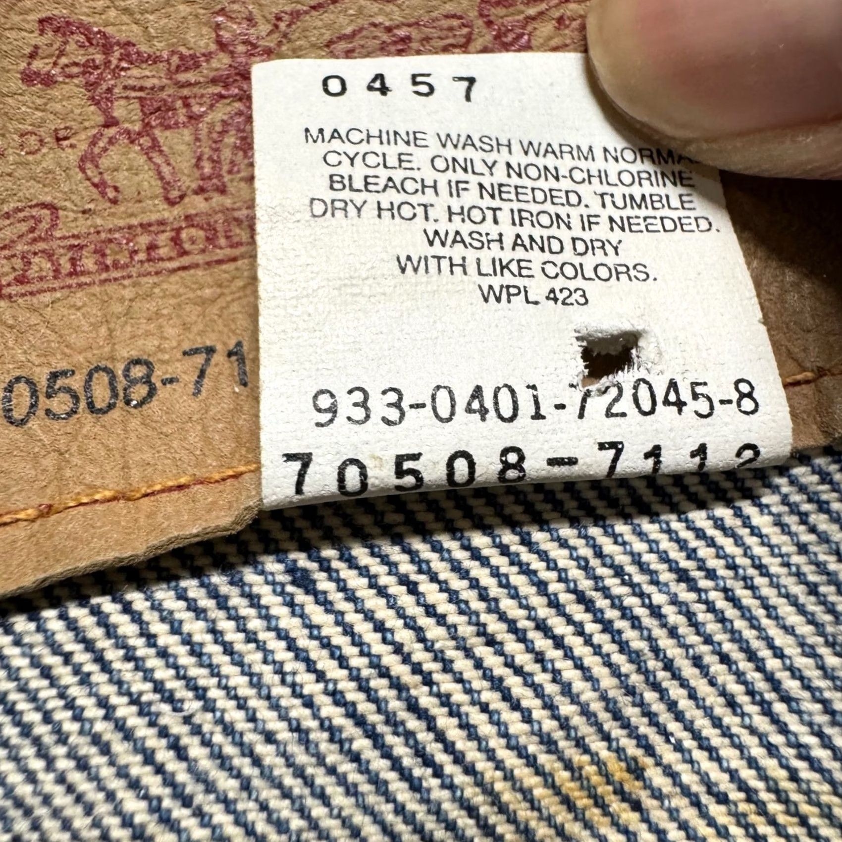 Denime VINTAGE Levi's Denim Trucker Jacket 70507 | Mens Size L USA Made Heavy Denim 90s Distressing Fade Pre-owned Size US L / EU 52-54 / 3 - 5 Thumbnail