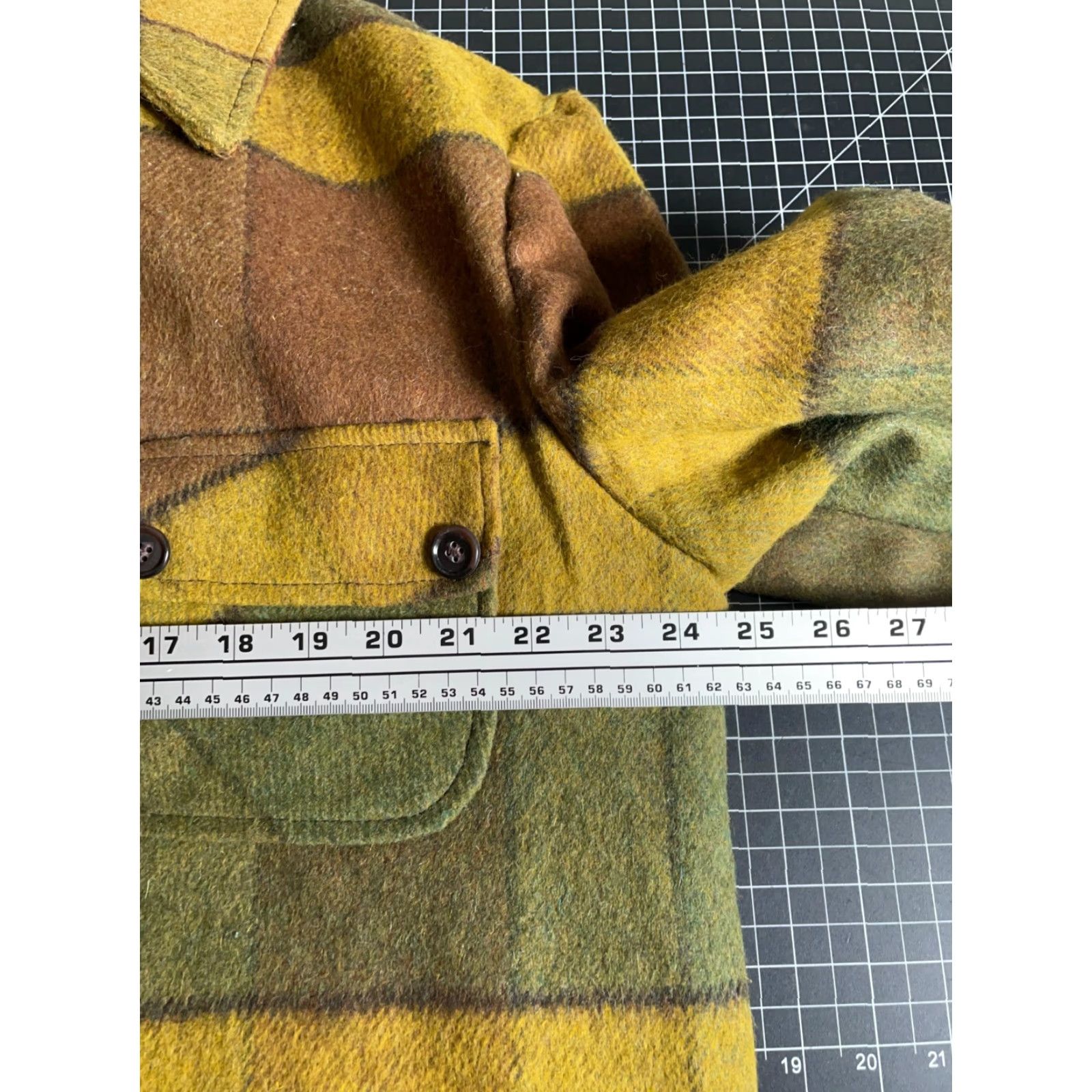 Etro VINTAGE 60s Wool Zip Up Jacket Men’s L Yellow Plaid Shaggy Lining Retro Military Jacket Style Size US L / EU 52-54 / 3 - 5 Thumbnail