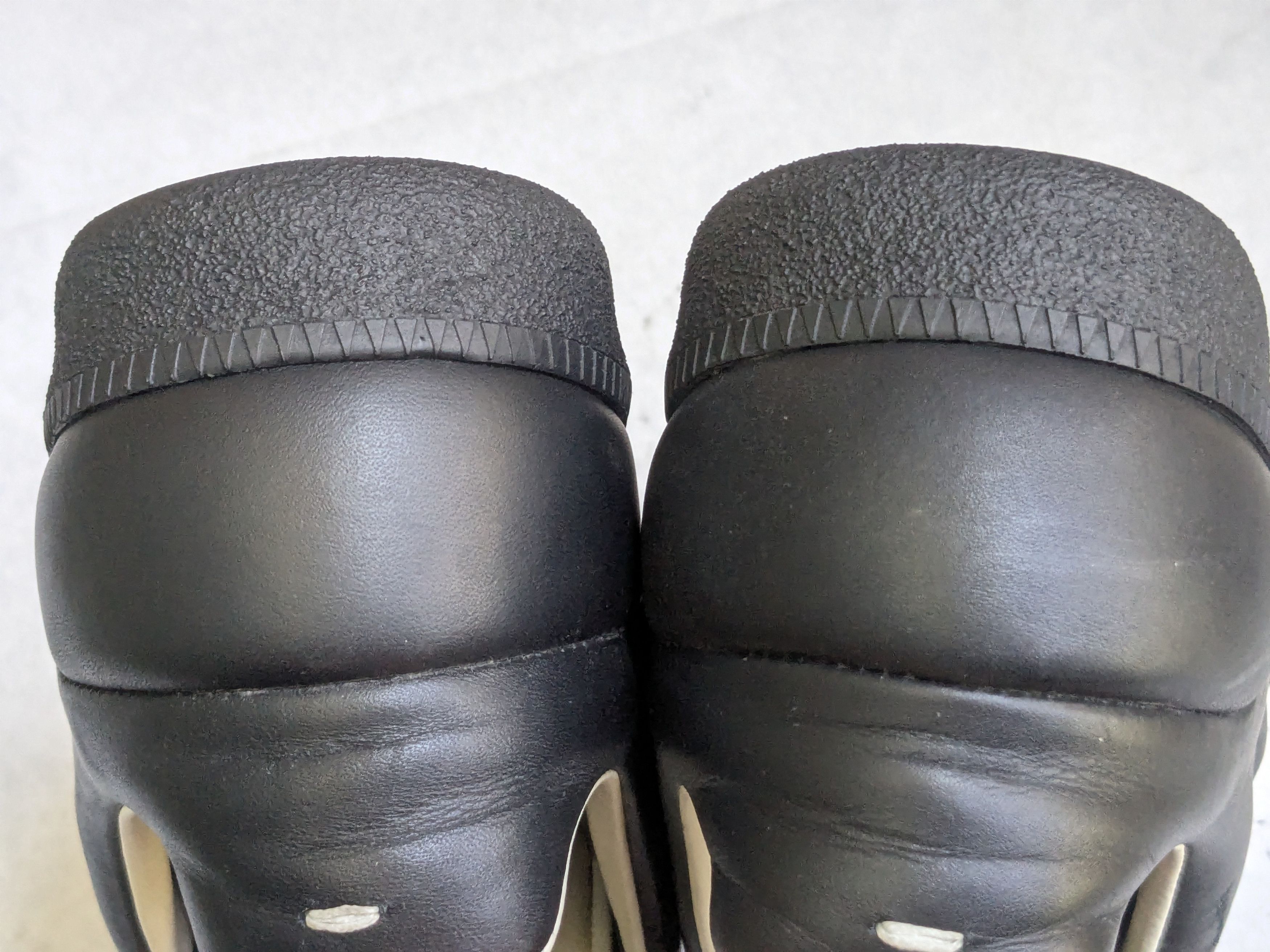 Maison Margiela Maison Margiela Future Sneakers Black 10 43 Low Tops Size US 10 / EU 43 - 14 Thumbnail