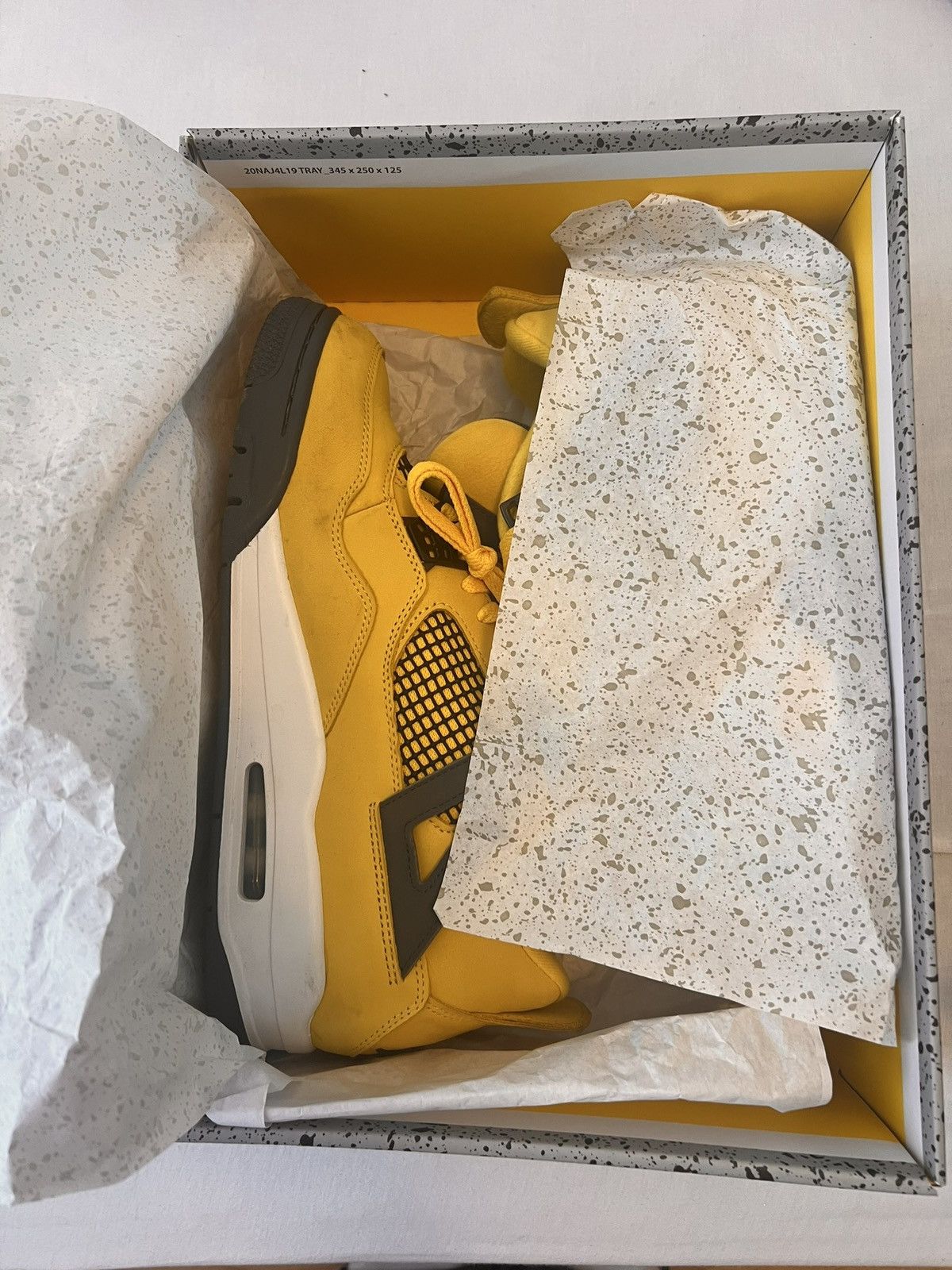 Jordan Brand Air Jordan 4 Retro Lightning Size US 10 / EU 43 - 7 Thumbnail