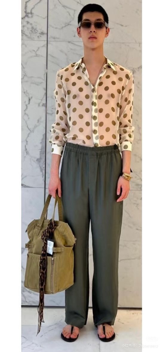 Saint Laurent Paris mulberry silk polka dots shirt collar size 40 Size US M / EU 48-50 / 2 - 3 Thumbnail