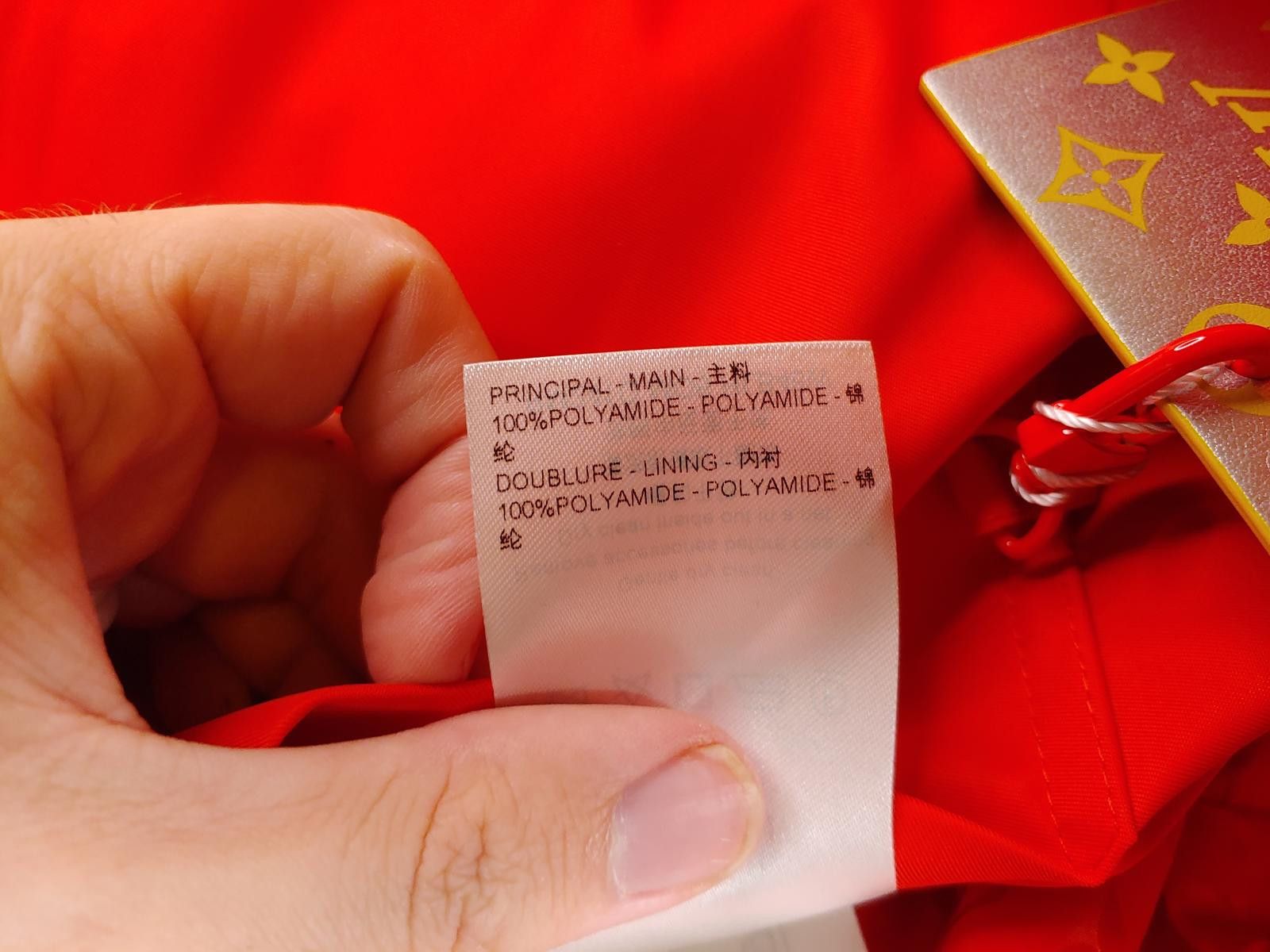 Louis Vuitton Louis Vuitton Monogram Reversible Nylon Windbreaker in Red Size ONE SIZE - 9 Thumbnail