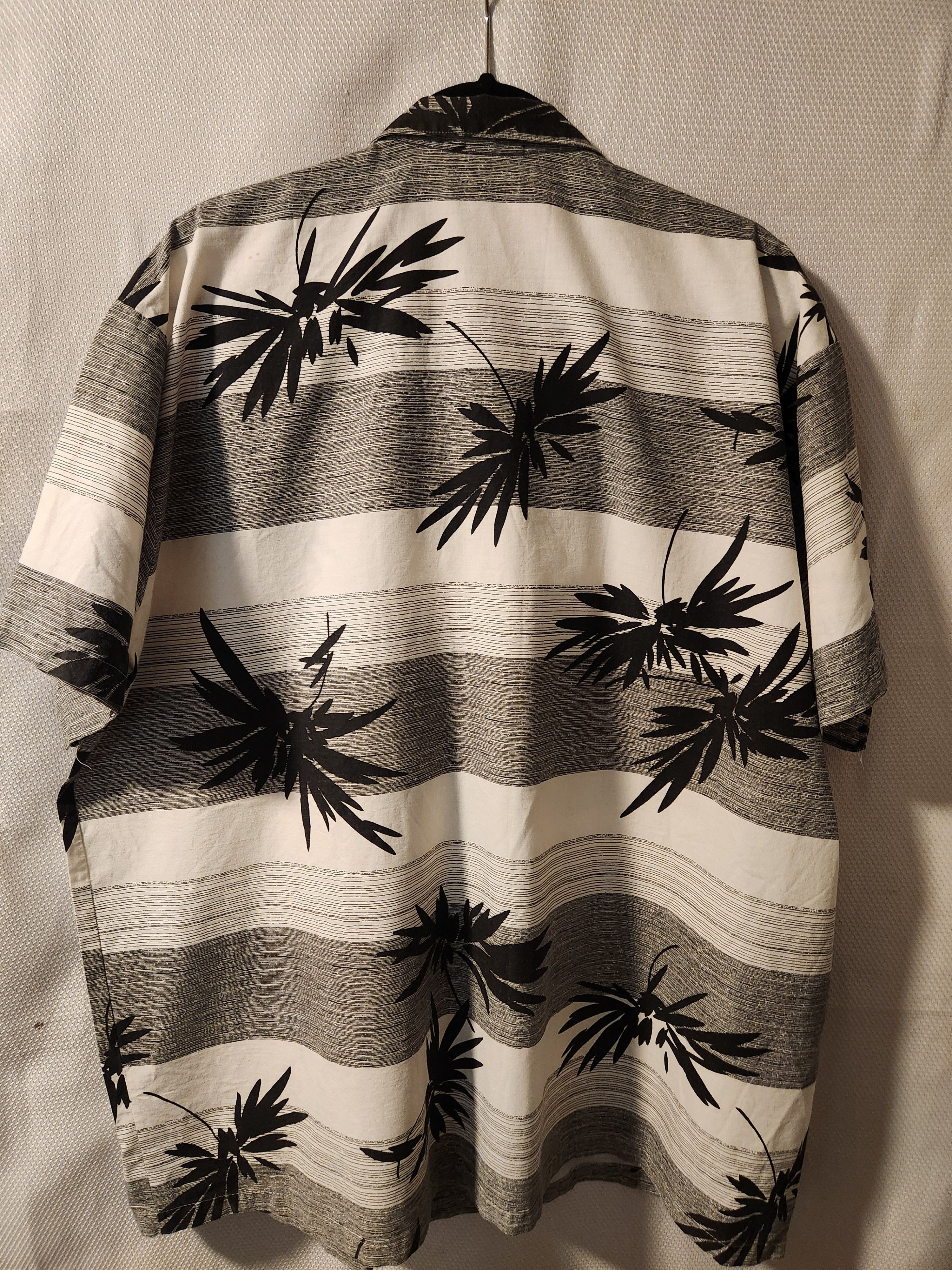 Other Vintage Boulevard Cotton Hawaiian Black & White SS Shirt Size US XL / EU 56 / 4 - 2 Thumbnail