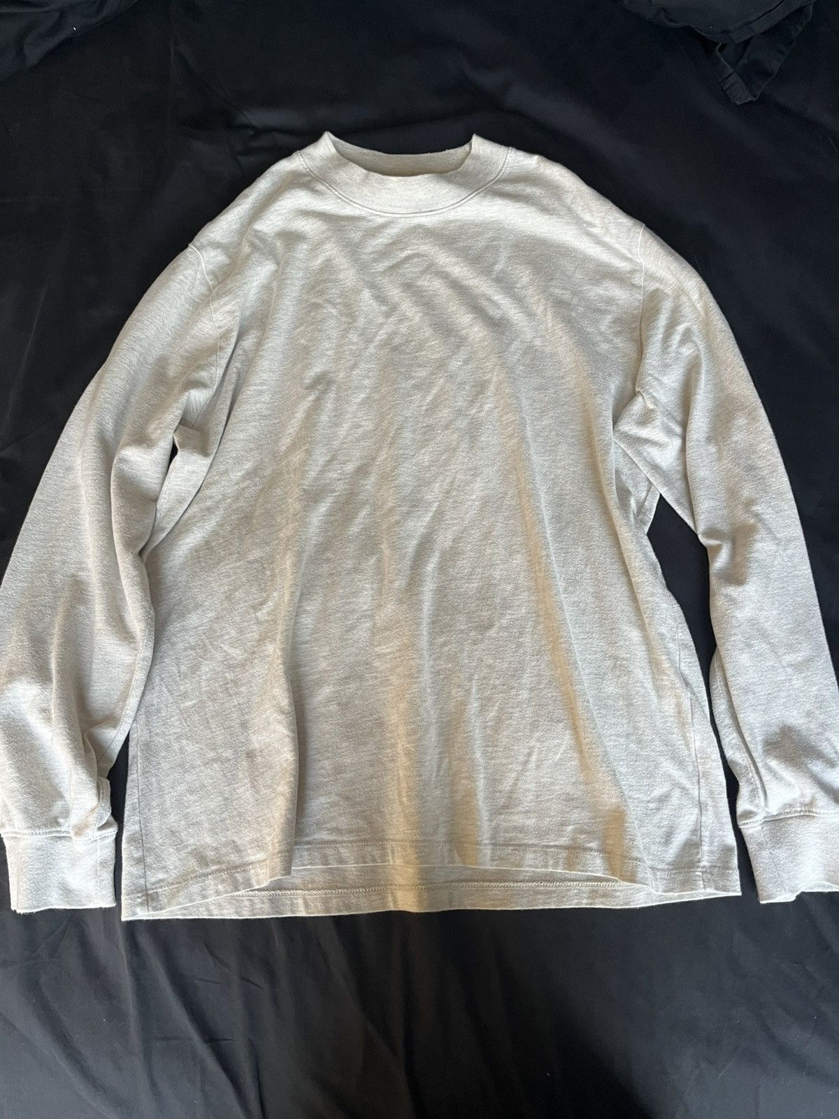 Essentials Oatmeal Essentials Long Sleeve Tshirt Size US S / EU 44-46 / 1 - 3 Thumbnail