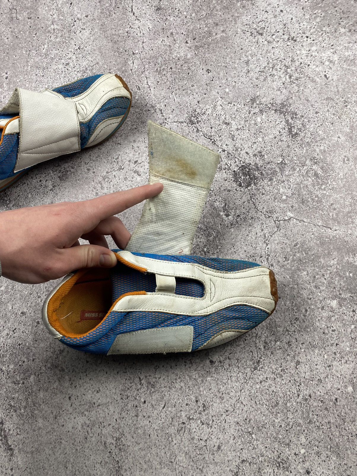 Miss Sixty × Vintage Vintage Y2K Miss Sixty Low Cut Sneakers Hype Japan Size US 7.5 / IT 37.5 - 4 Thumbnail