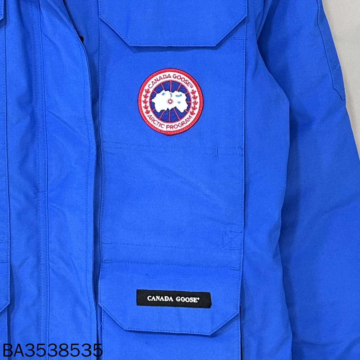 Canada Goose Blue Canada Goose Expedition Polar Bear Charity Mint XS Size US XS / EU 42 / 0 - 5 Thumbnail