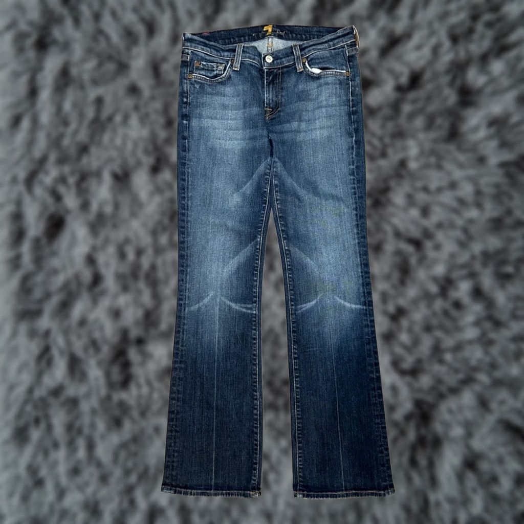 7 For All Mankind 7 For All Mankind Jeans Bootcut Women 29 blue Regular Adults 29 Jeans Bootcut Womens 7 For All Mankind 32in inseam 40in length Size 29" - 1 Thumbnail