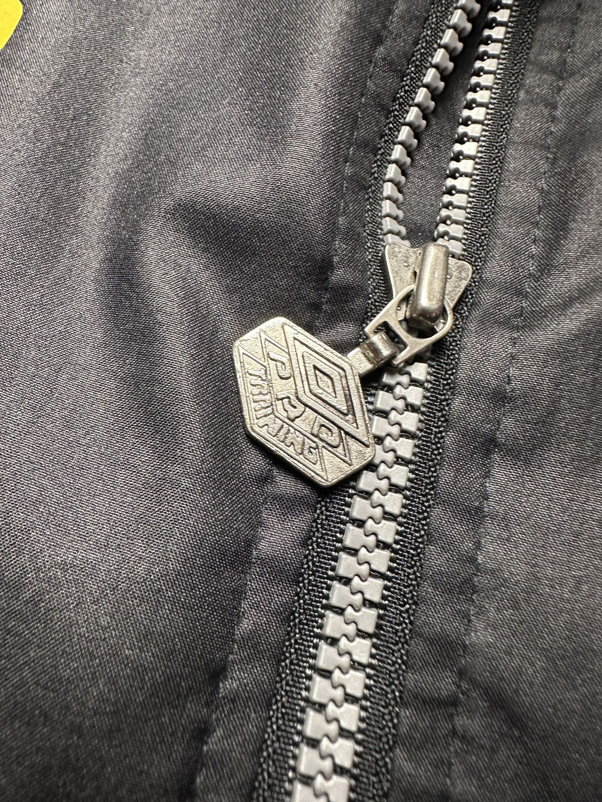Umbro × Vintage Vintage Umbro Pro training light jacket size L monogram logo Size US L / EU 52-54 / 3 - 5 Thumbnail
