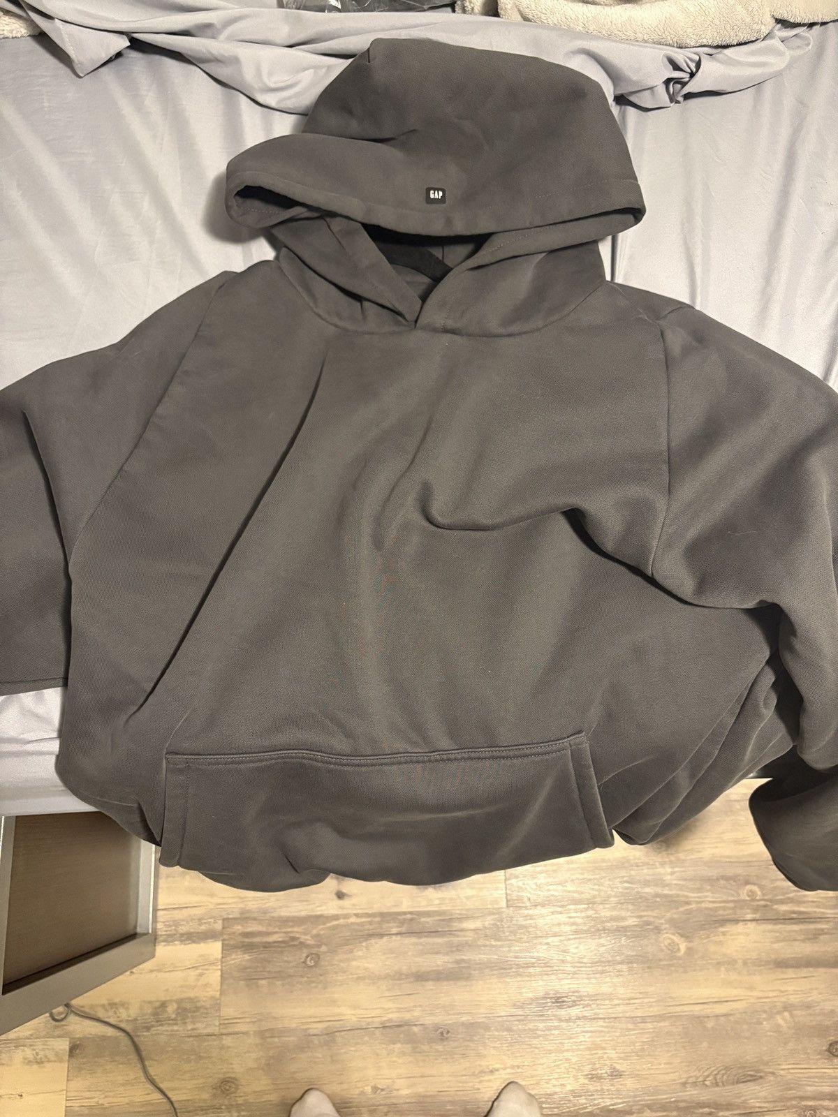 トップス Yeezy Gap Balenciaga logo Hoodie Yeezy Gap Engineered By Balenciaga Logo Shrunken Hoodie
