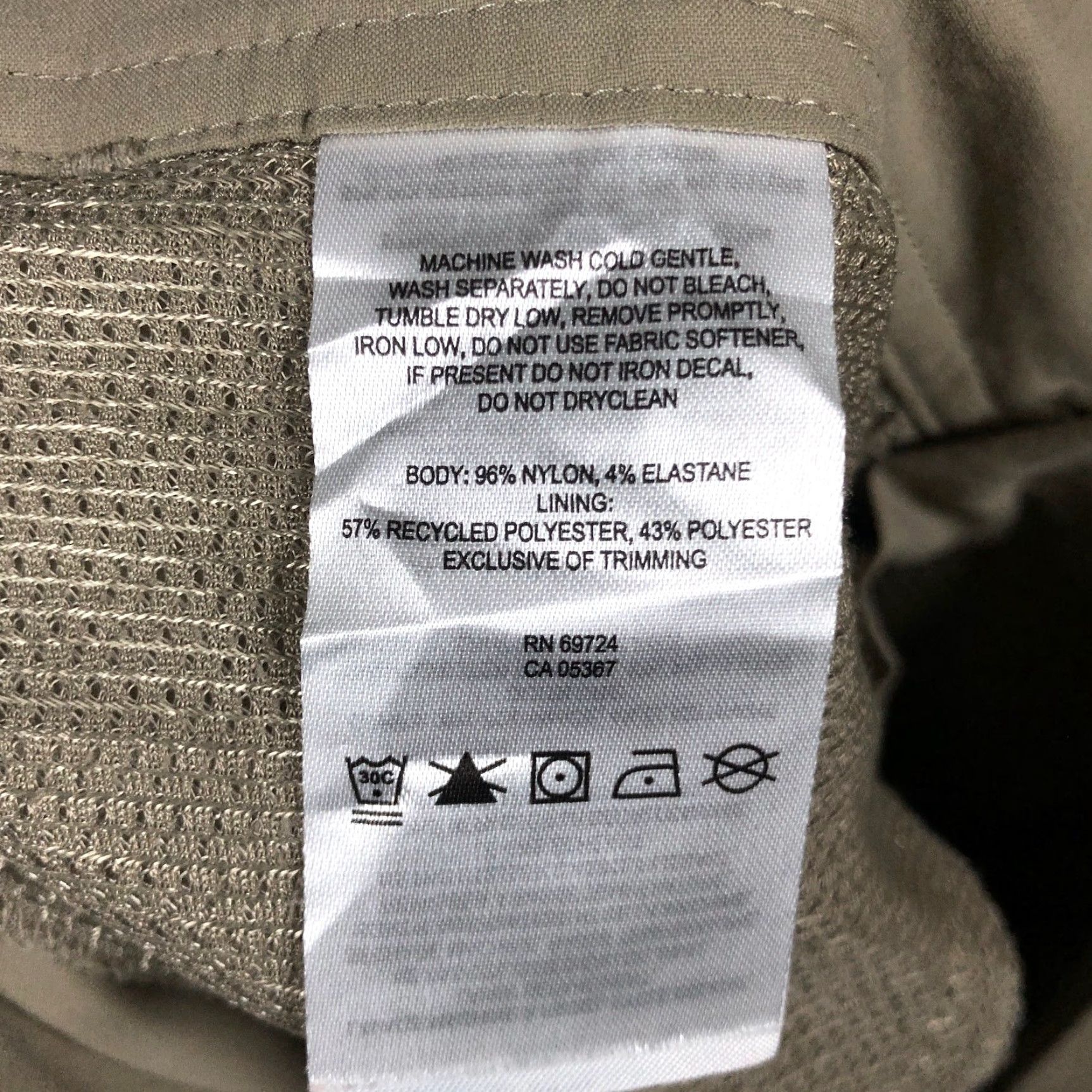 Vintage Columbia Womens Pants Tan Omni Repellency Lined Capri Athletic Stretch 10x18L Size 32" / US 10 / IT 46 - 5 Thumbnail