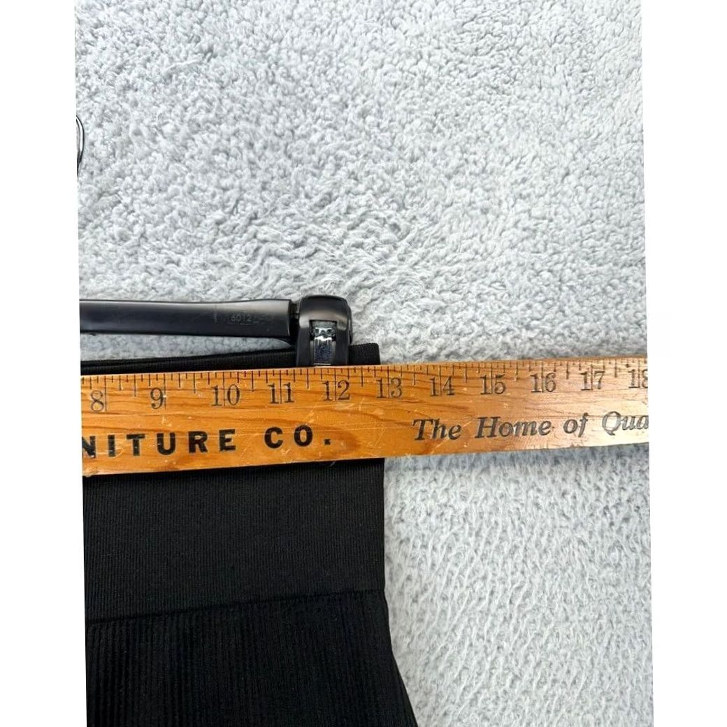 Victoria's Secret Victoria's Secret Leggings Cropped Pants Black High Rise Yoga Womens Large Size 36" / US 14 / IT 50 - 7 Thumbnail