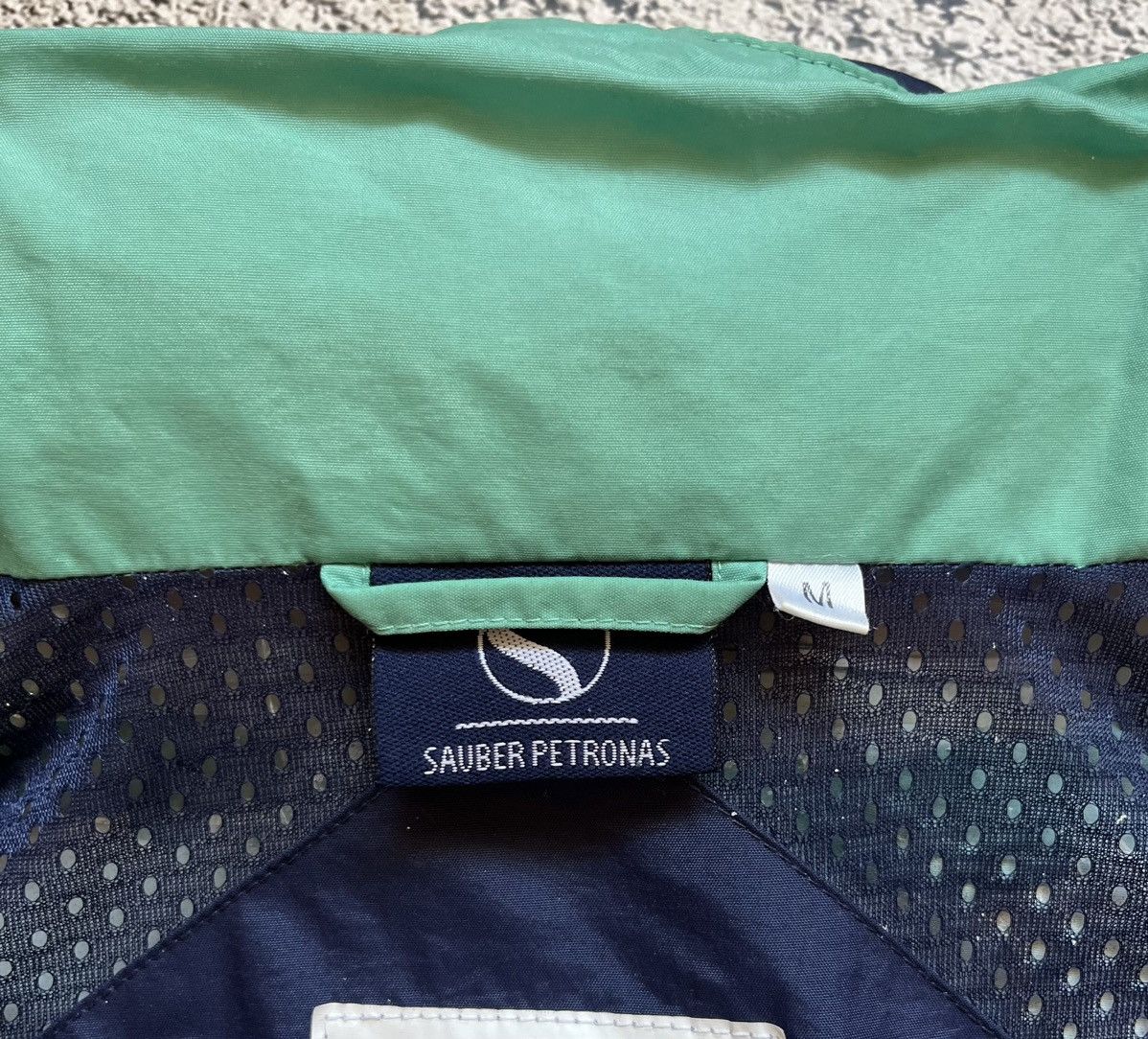 Red Bull Red Bull Sauber Petronas F1 Racing Team Jacket Size M Size US M / EU 48-50 / 2 - 20 Thumbnail