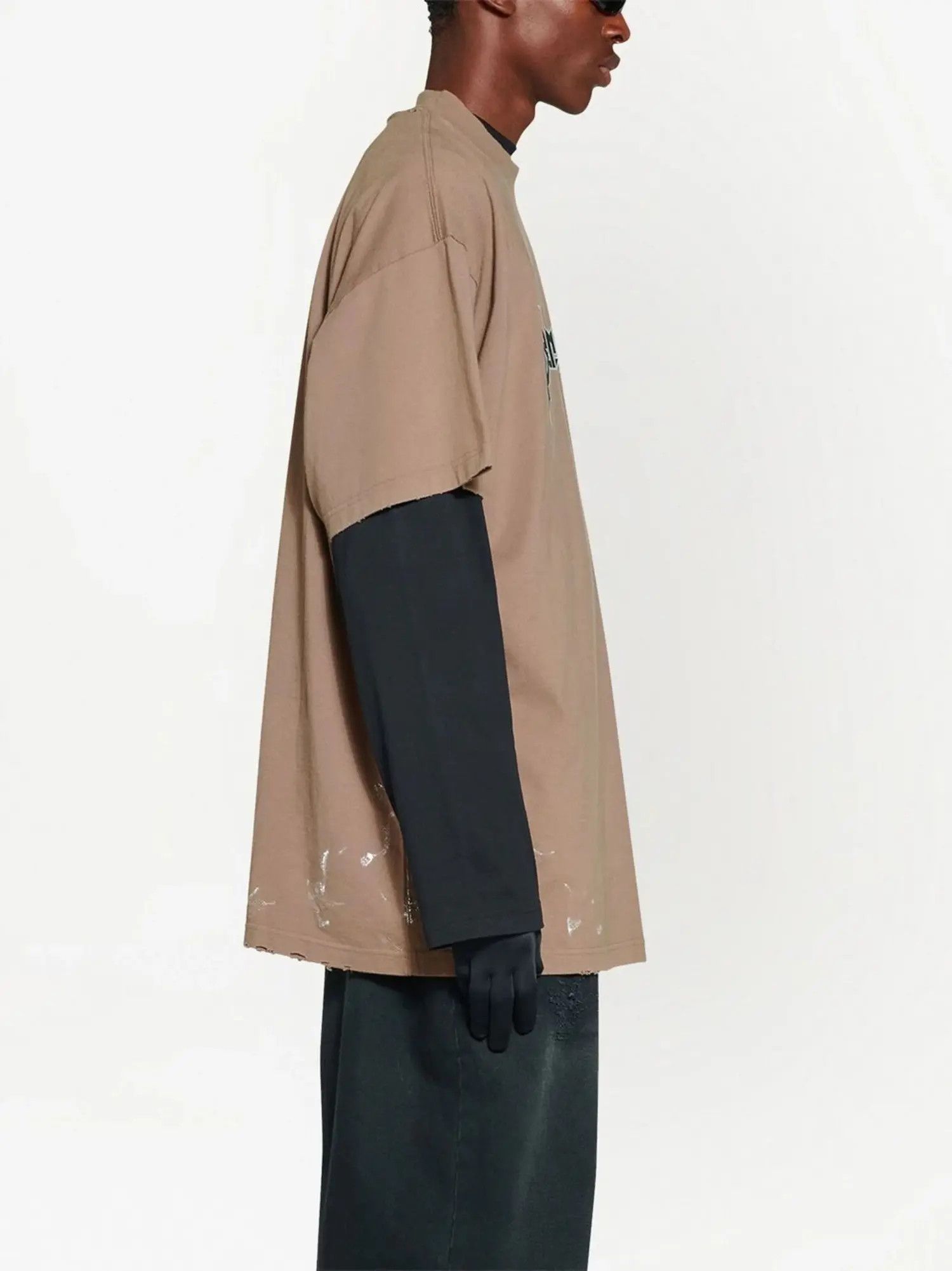 Balenciaga o1s1wg111124 Oversized Metal T-Shirt in Brown Size US XXL / EU 58 / 5 - 2 Thumbnail