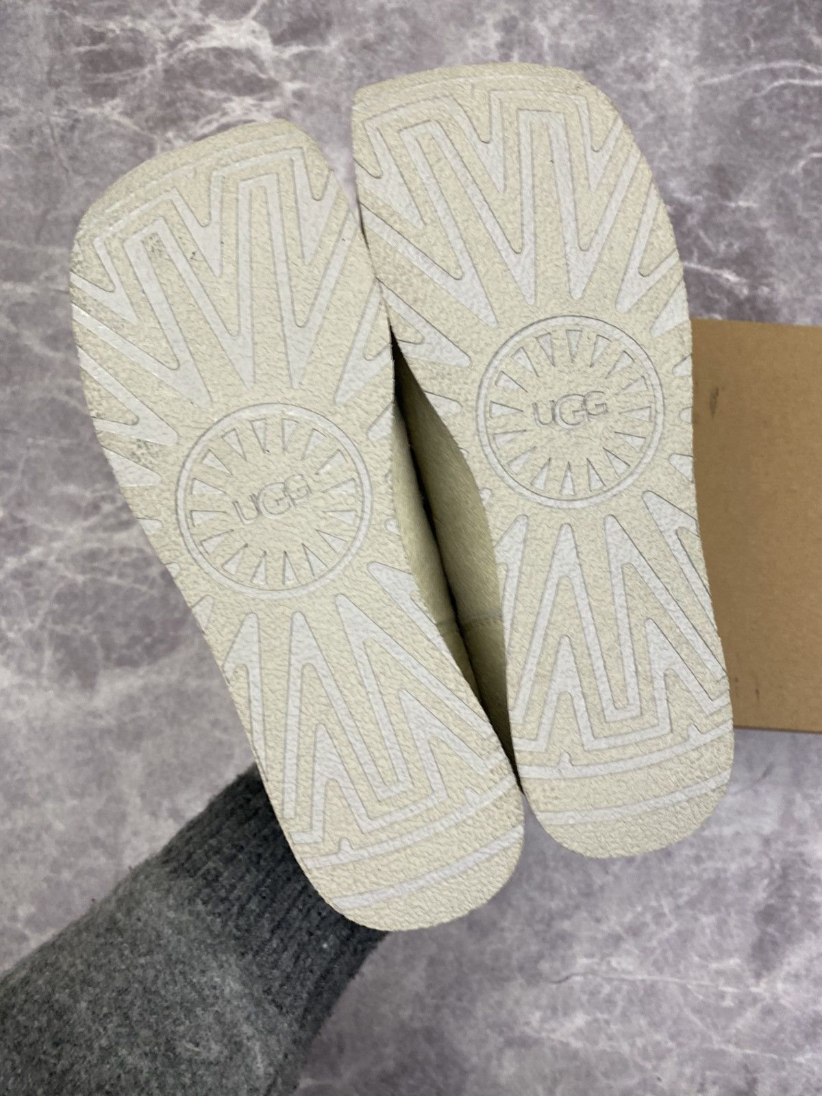 Eckhaus Latta Ugg X Eghaus Latta Square Toe Leather Low Top Sneakers 38 Size US 8 / IT 38 - 9 Thumbnail
