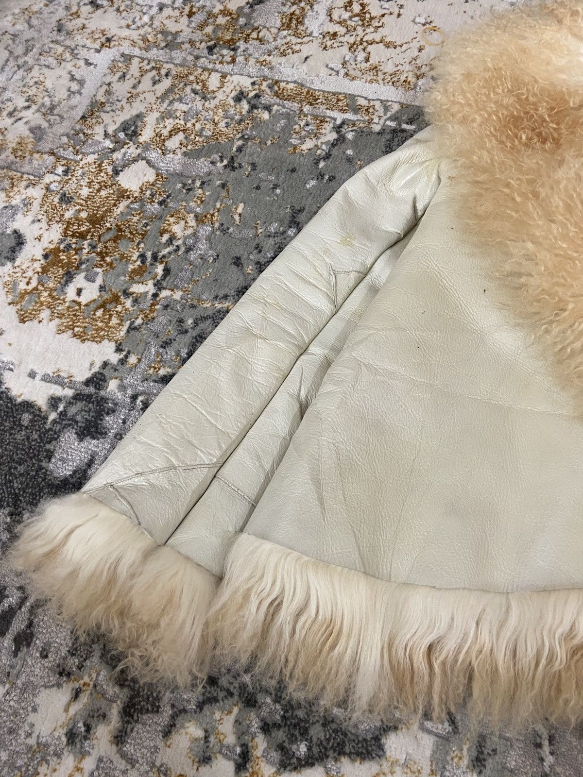 Leather VINTAGE JINES TIBETAN LAMB SHEARLING JACKET Size XS / US 0-2 / IT 36-38 - 3 Thumbnail