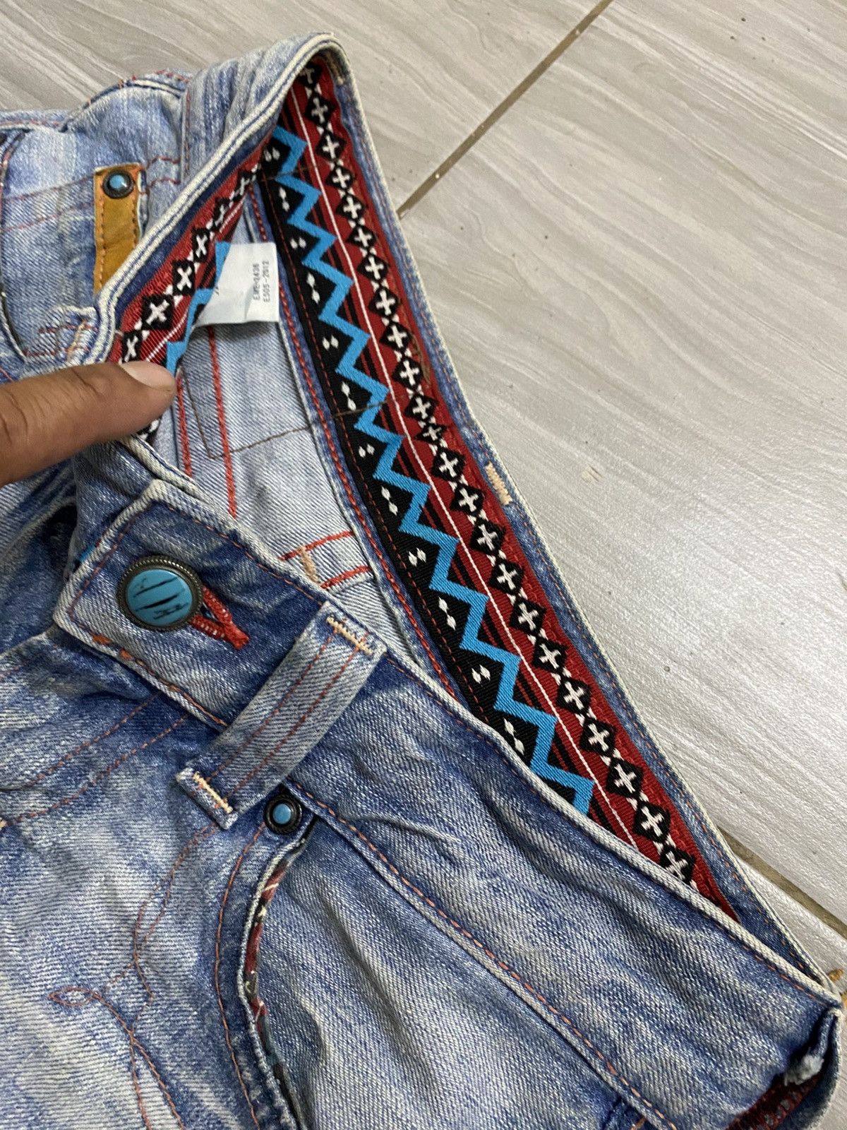 Edwin Edwin Japan Blue Trip Distressed Denim Jeans Aztec Size 28" / US 6 / IT 42 - 6 Thumbnail