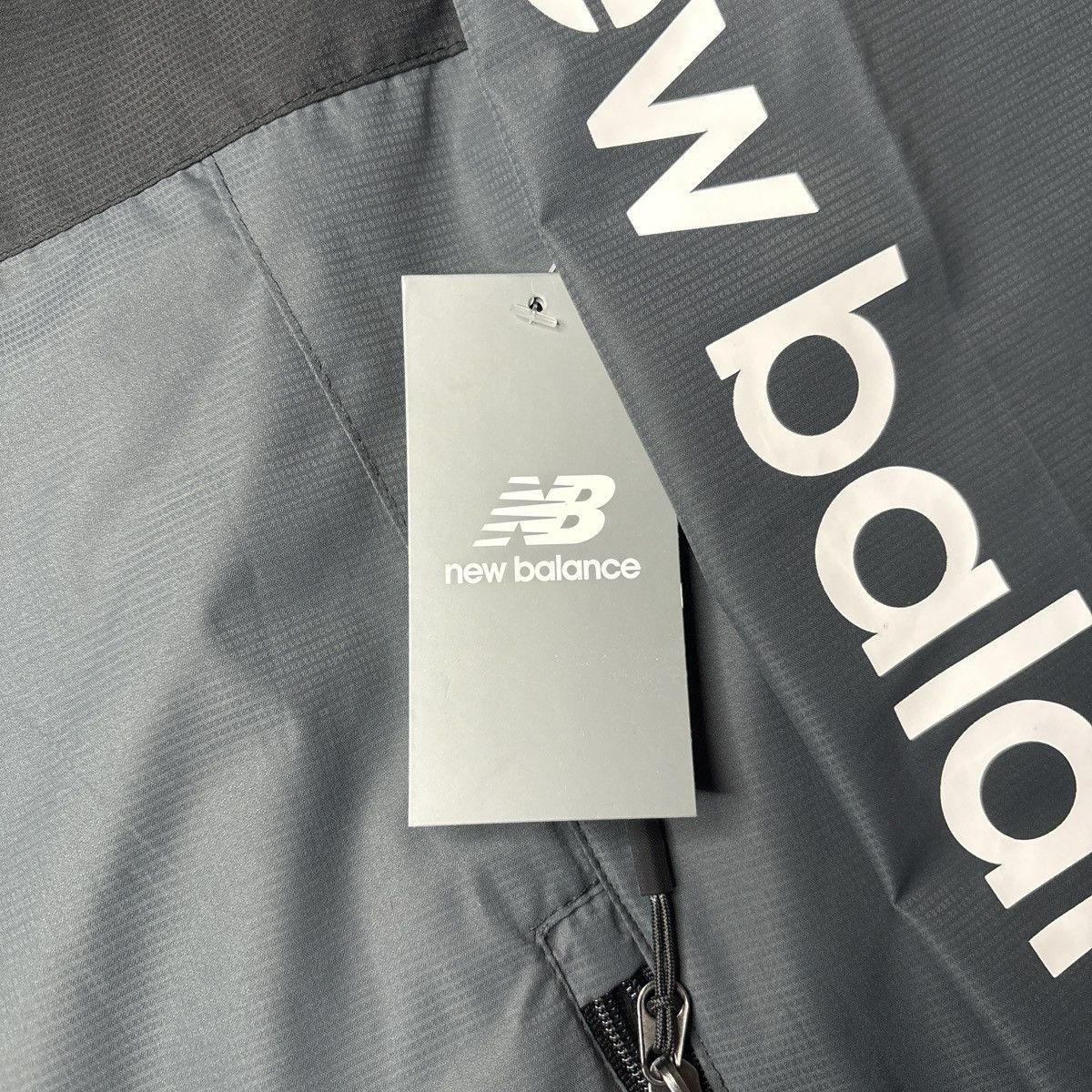 New Balance New Balance grey windbreaker jacket Size US L / EU 52-54 / 3 - 2 Thumbnail