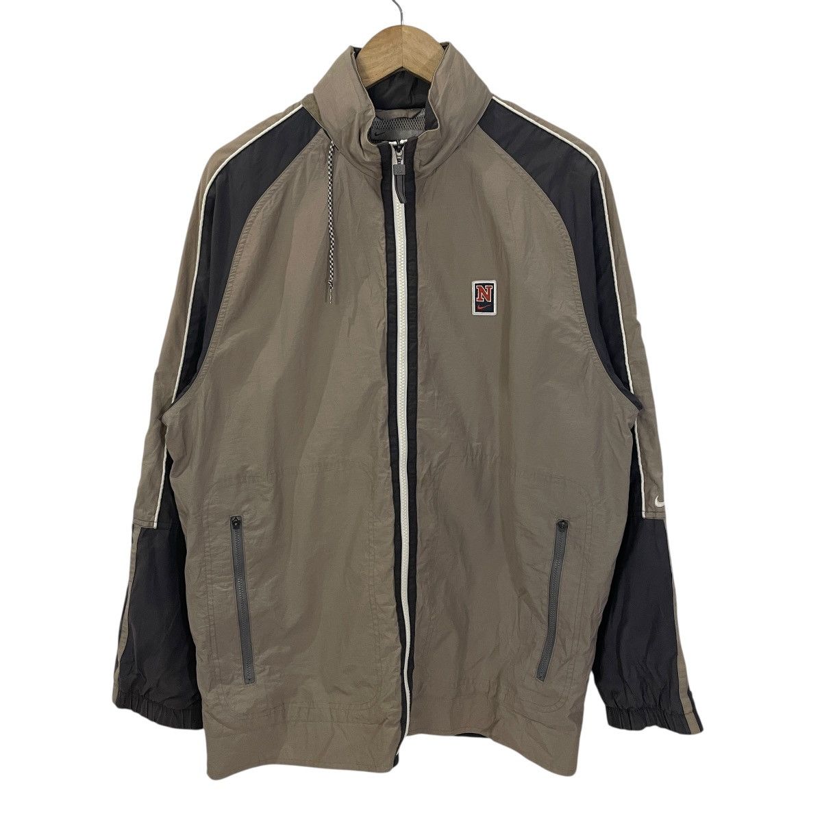 Nike Nike Small Logo Zipper Ups Jacket Size US L / EU 52-54 / 3 - 1 Thumbnail