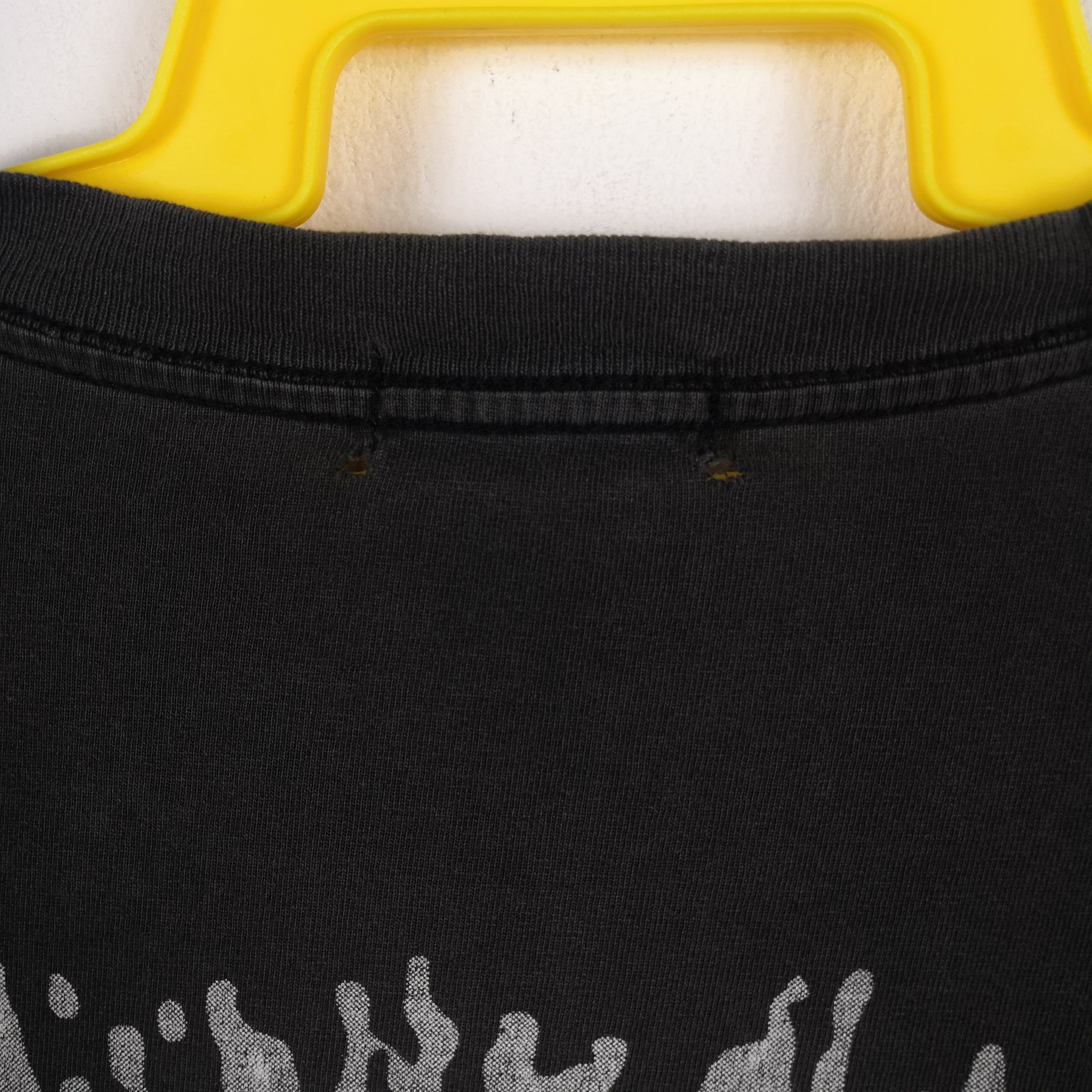 Band Tees Vintage Guns 'N Roses T-Shirt Concert Rock Band Crewneck Tee Size US XL / EU 56 / 4 - 7 Thumbnail