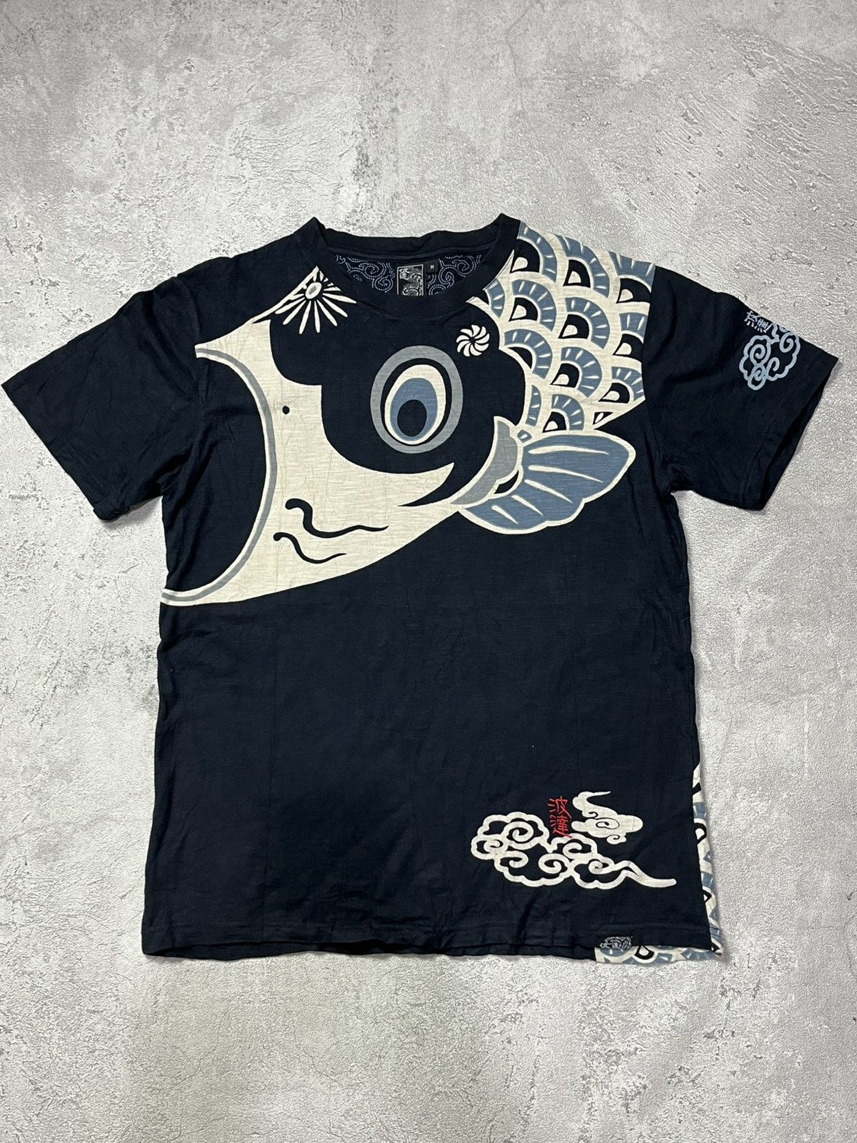 Japanese Brand Sukajan Tshirt karakuri Size US M / EU 48-50 / 2 - 1 Thumbnail