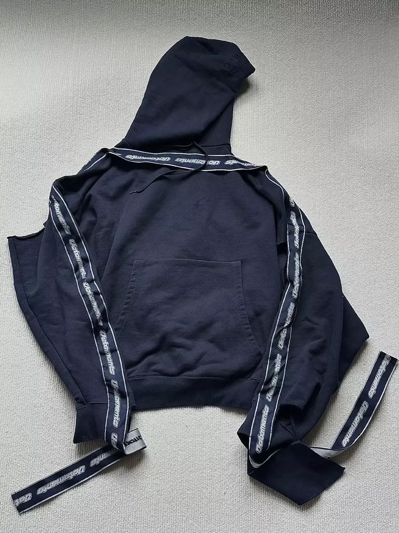 Vetements Vetements Sleeve Ribbon Hooded Sweatshirt Size US S / EU 44-46 / 1 - 1 Thumbnail