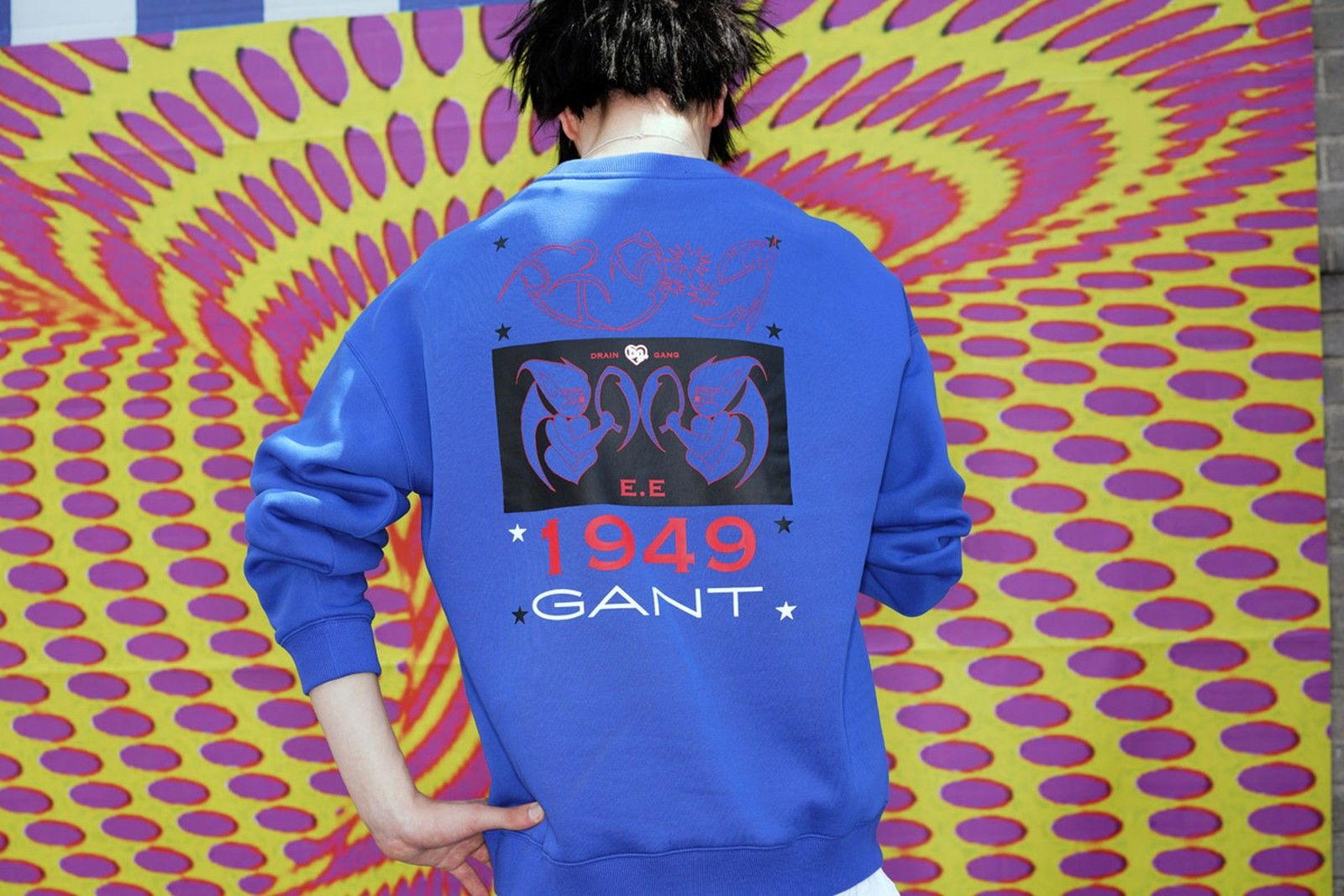 Drain Gang × Gant Drain Gang x Gant Crewneck (New/tags attached) Size US M / EU 48-50 / 2 - 2 Thumbnail
