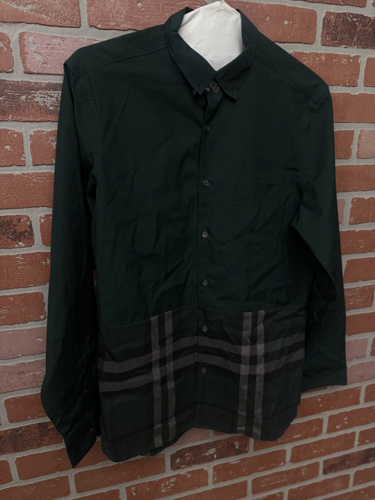 Burberry Burberry Dress Button Up Shirt Men’s Size Large Size US L / EU 52-54 / 3 - 4 Thumbnail