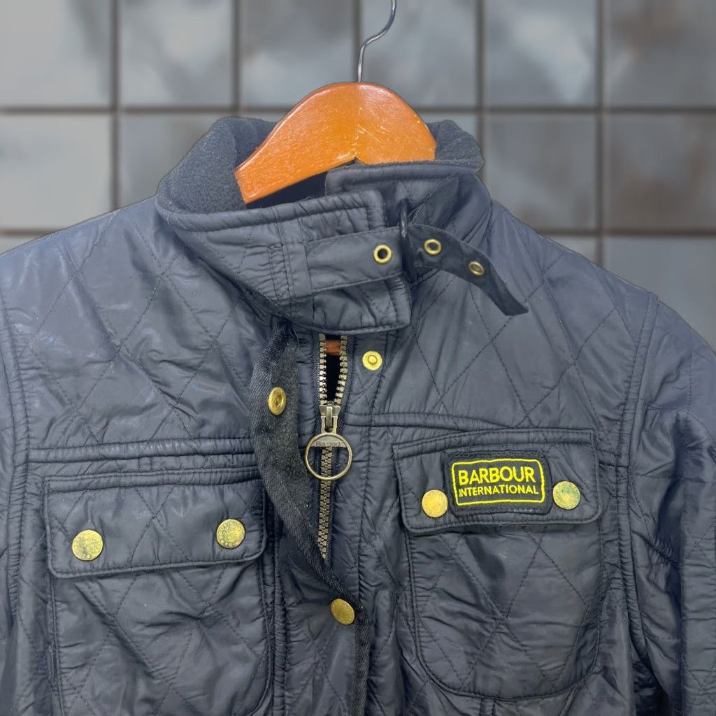 VINTAGE Barbour International Polar Kilt Jacket Womens US 6 Jacket Quilted Black Barbour 6 Womens