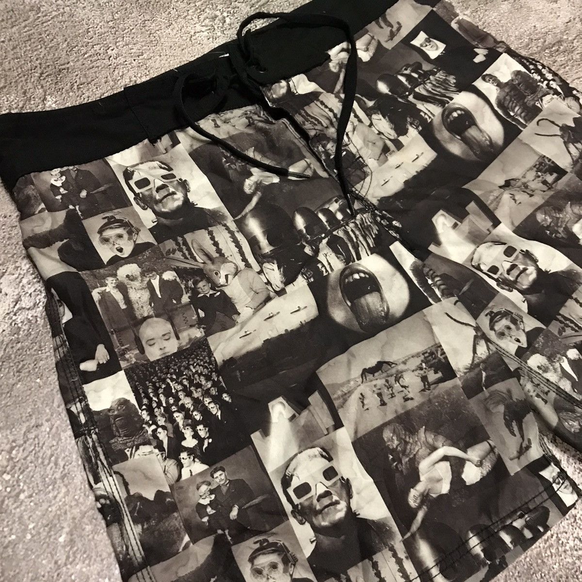 Vintage Y2K All Over Print Shorts Streetwear Skate Graphic Vintage 3 Size US 32 / EU 48 - 2 Thumbnail