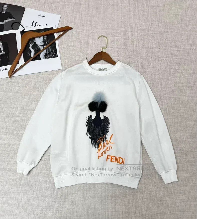 Fendi Fendi Karl loves FENDI embroidered limited edition sweatsh Size XS / US 0-2 / IT 36-38 - 1 Thumbnail