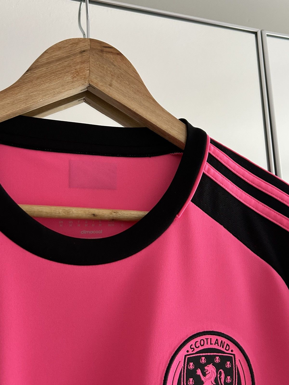 Adidas Scotland 2015 mans Football jersey