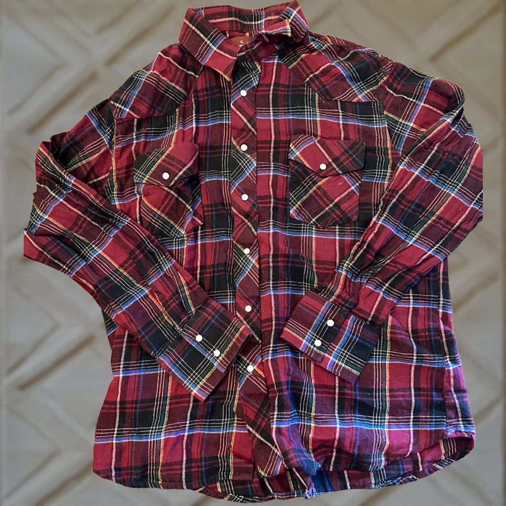Wrangler VINTAGE Wrangler Western Pearl Snap Shirt Red Blue Black Plaid Cowboy XL Mens Swinging 90s Western Theme Cowboy Cut Size US XL / EU 56 / 4 - 1 Thumbnail