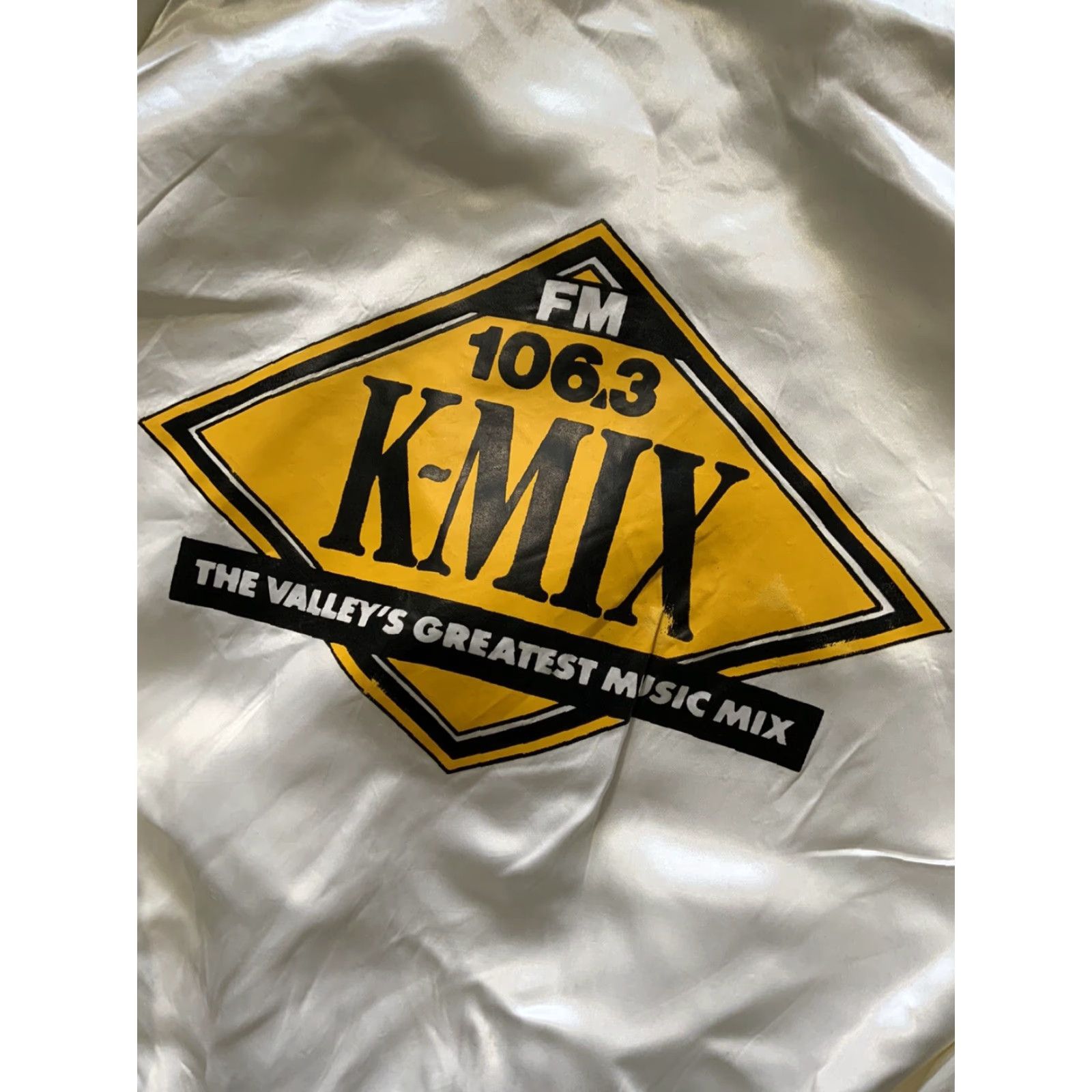 Vintage VINTAGE 90s K-Mix 106.3 FM Radio Valleys Greatest Music Satin Zip Jacket Sz. XXL/2XL Size US XXL / EU 58 / 5 - 2 Thumbnail