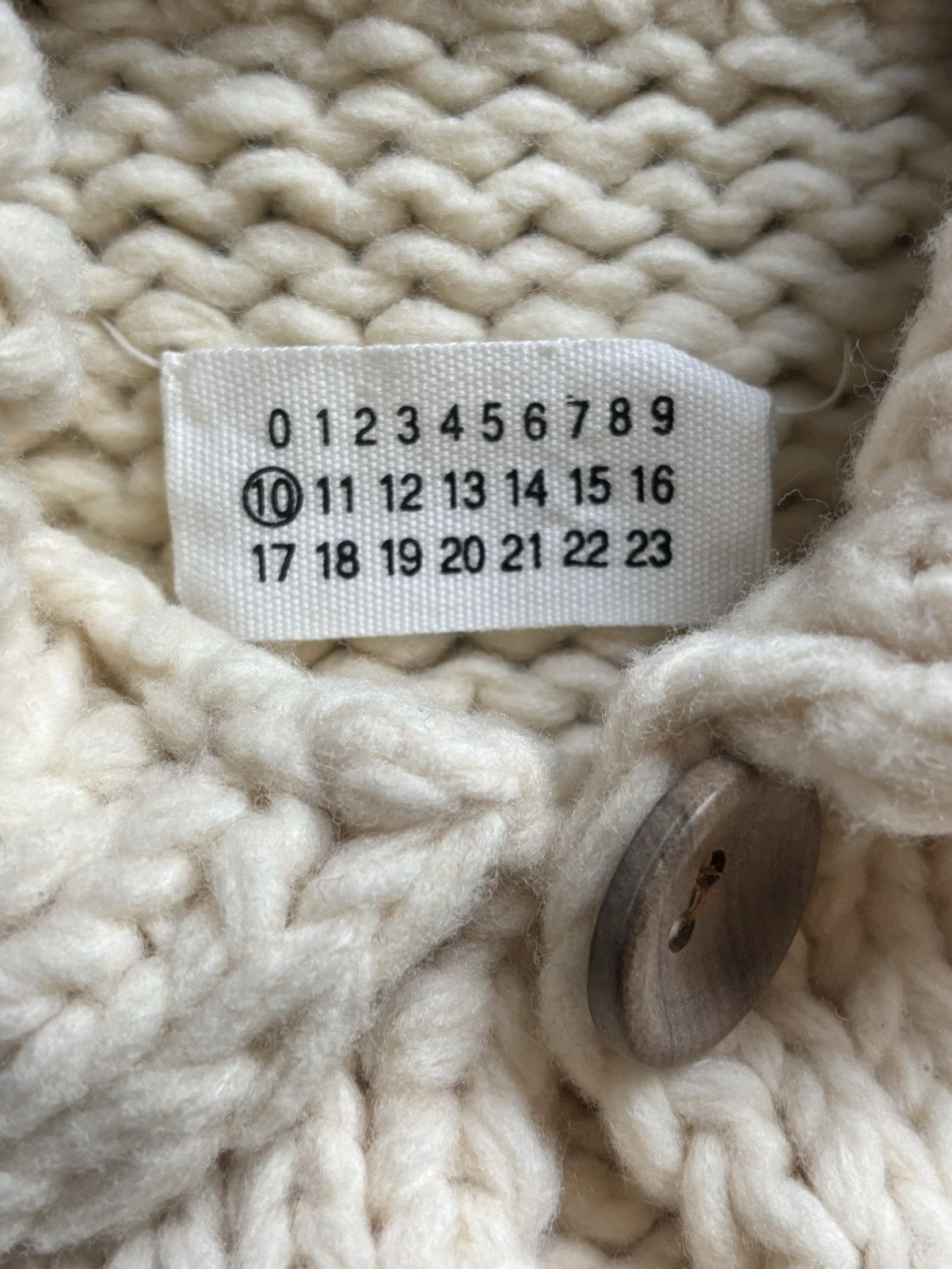 Maison Margiela Maison Martin Margiela | AW2004 Barbie Wardrobe Sweater Size US S / EU 44-46 / 1 - 7 Thumbnail