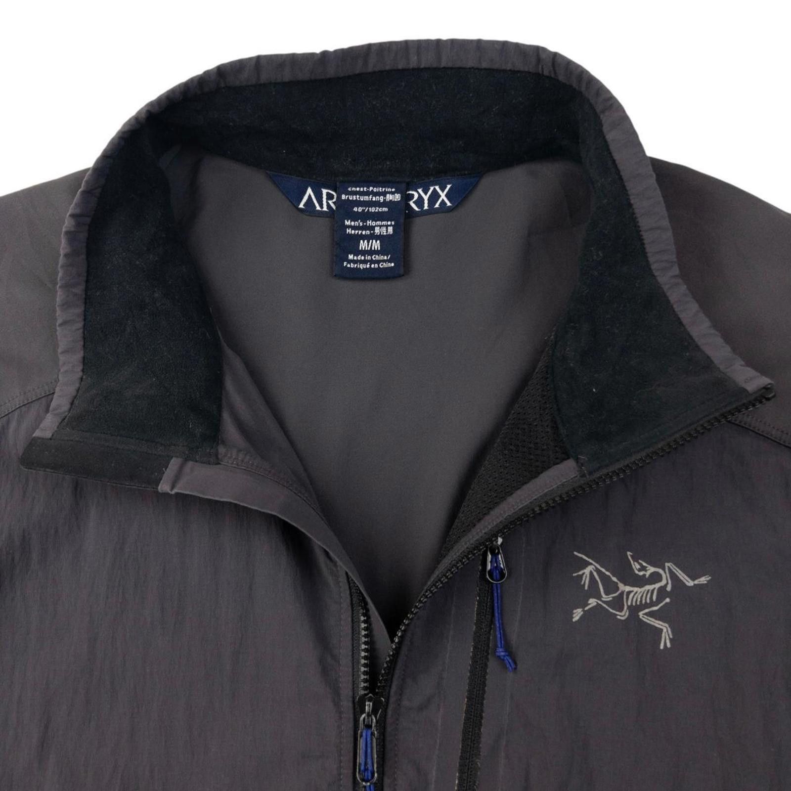 Arc'teryx Vintage Arcteryx Lightweight Zip Up Jacket Size M Size US M / EU 48-50 / 2 - 4 Thumbnail