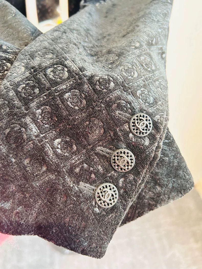 Chanel Chanel Full logo patterned suit collar jacket Size XS / US 0-2 / IT 36-38 - 4 Thumbnail