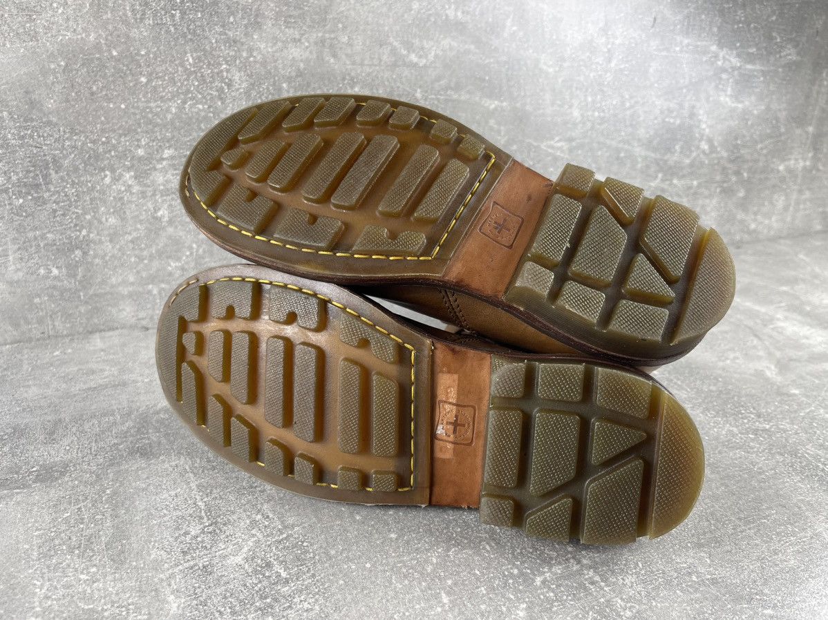 Dr. Martens Dr Martens Brown Leather Tall Buckle Strap Biker Boots Brown Size US 8 / IT 38 - 12 Thumbnail