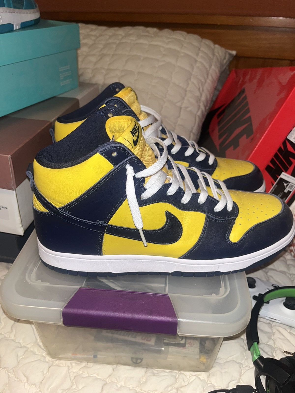 Nike Nike Dunk High Michigan size 13 Size US 13 / EU 46 - 1 Thumbnail