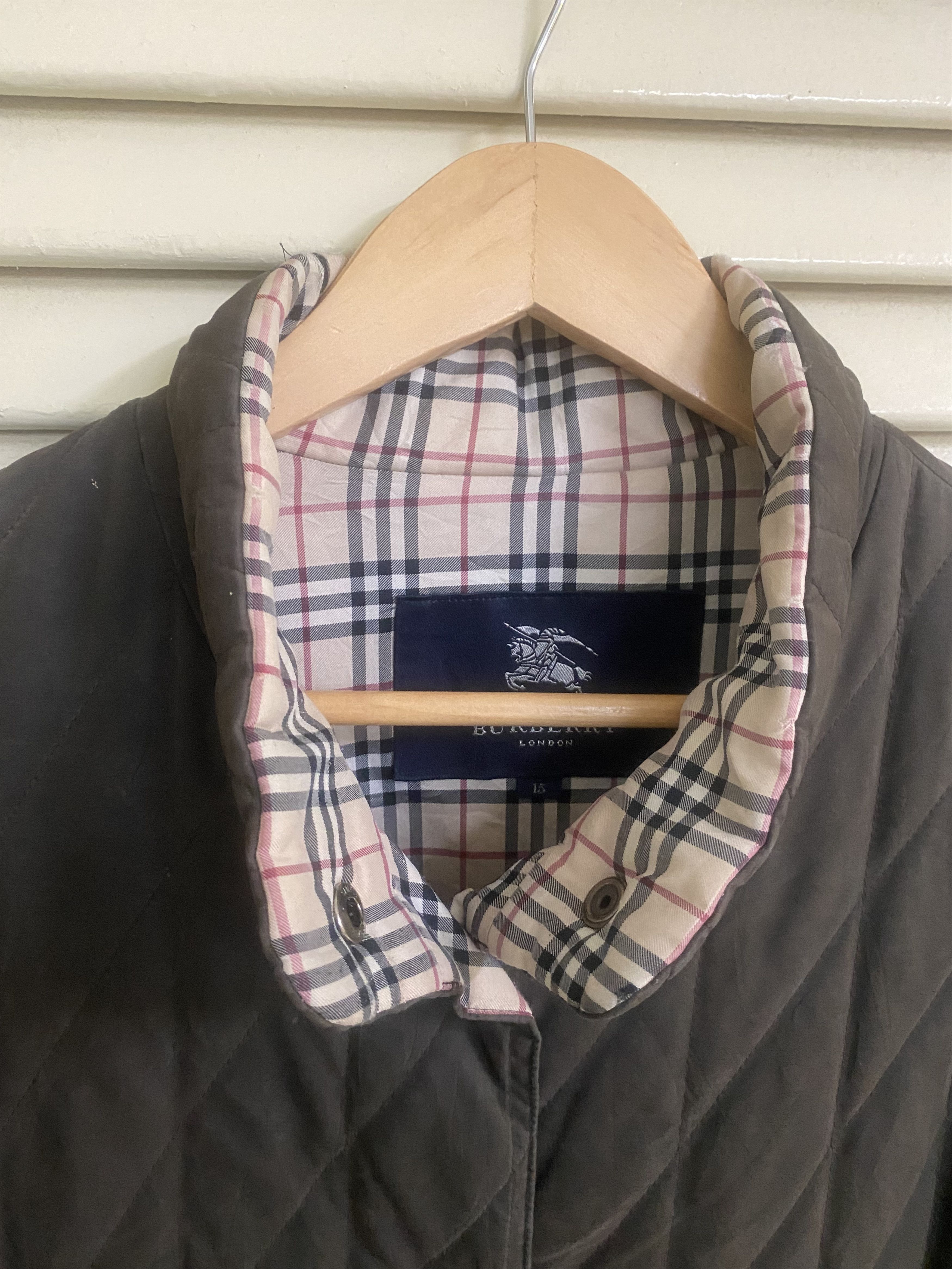 Burberry Burberry Quilted Padded Jacket Faded Brown Size US S / EU 44-46 / 1 - 3 Thumbnail