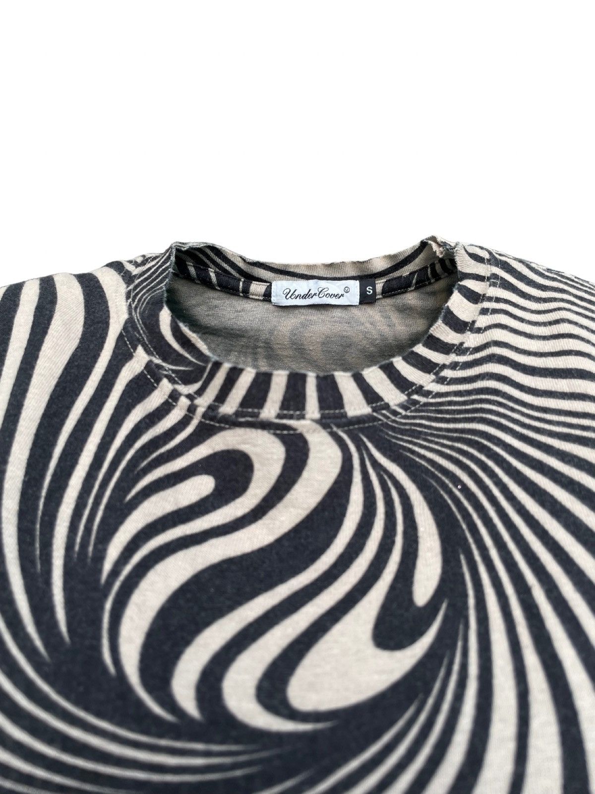 Undercover Undercover SS 2004 Print Provocateur Sleeveless Size S / US 4 / IT 40 - 3 Thumbnail